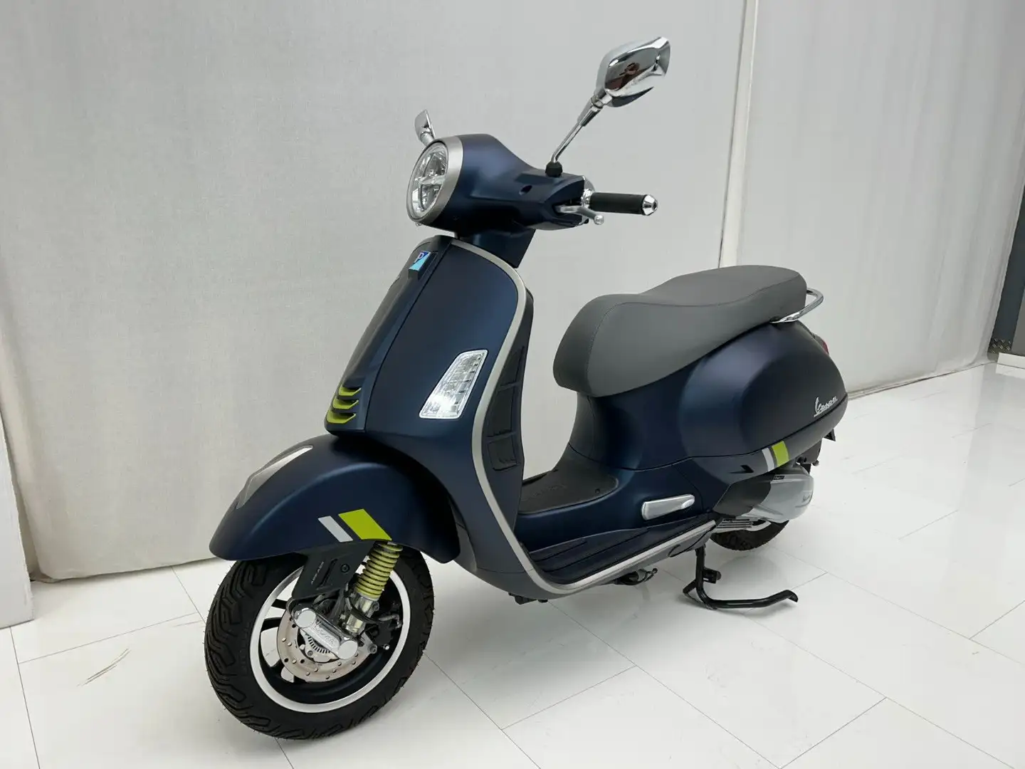 Vespa GTS 300 Super Tech sofort verfügbar Blauw - 2