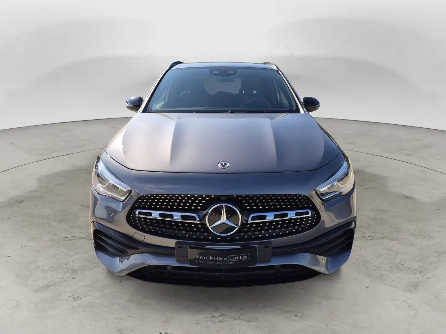Mercedes-Benz GLA 200 200 d Premium auto Nero - 2