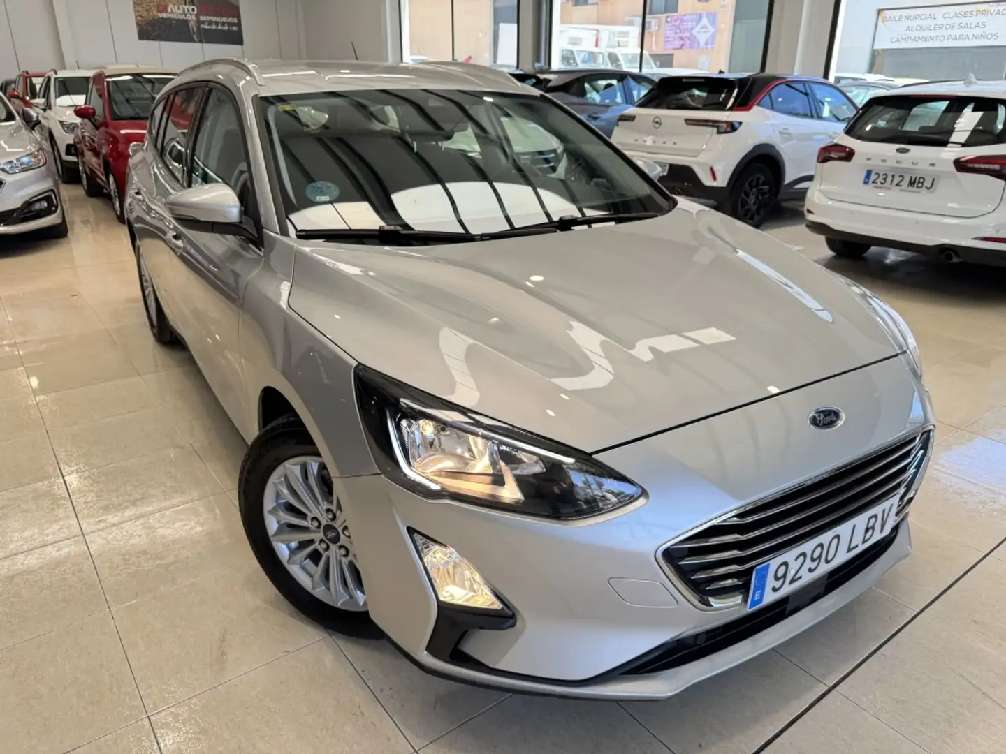 Ford Focus Sportbreak 1.5Ecoblue Titanium Gris - 2