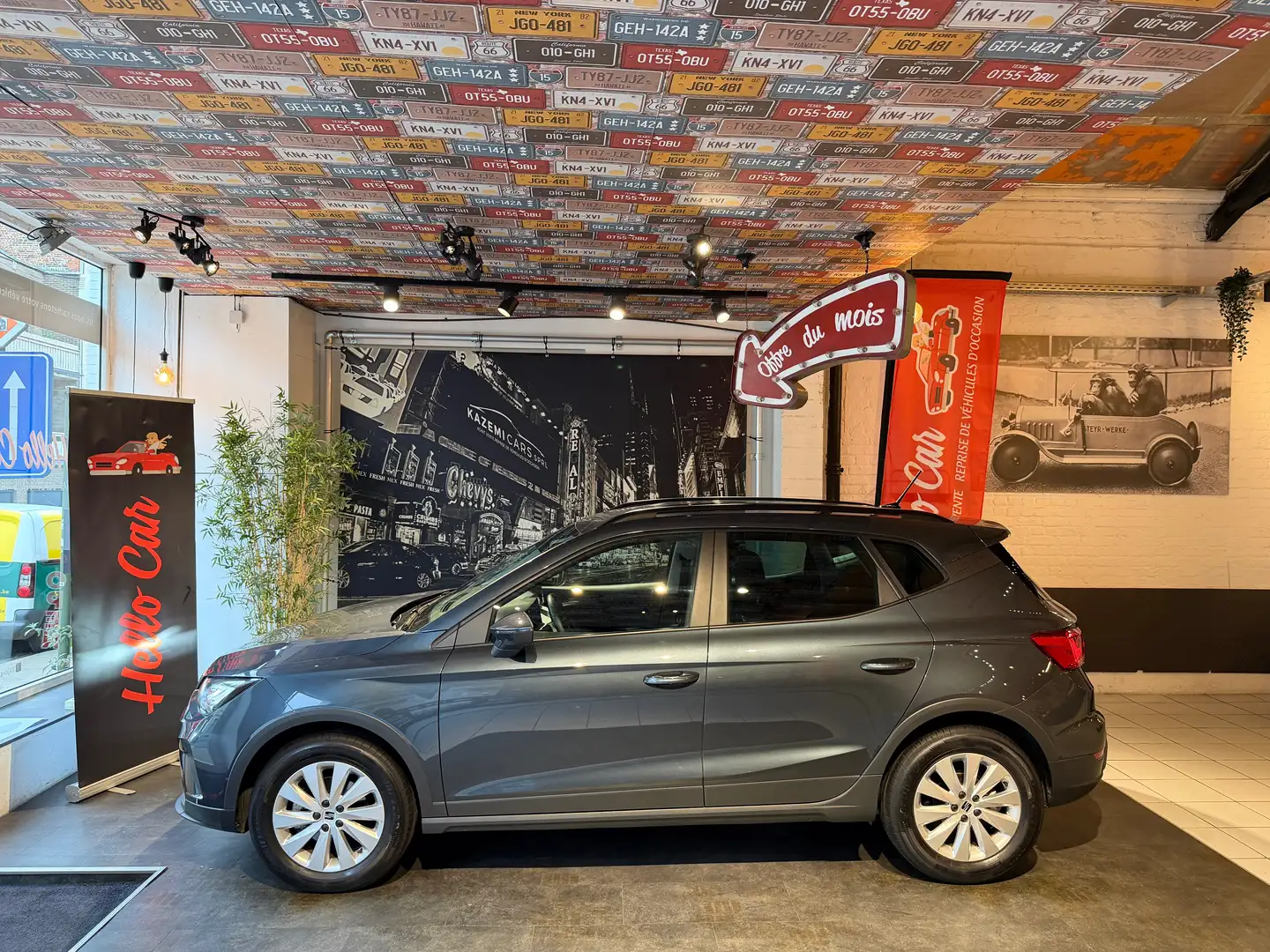 SEAT Arona Arona 1.0 TSI DSG * NEW MODEL * GPS * EURO 6e * Gris - 2
