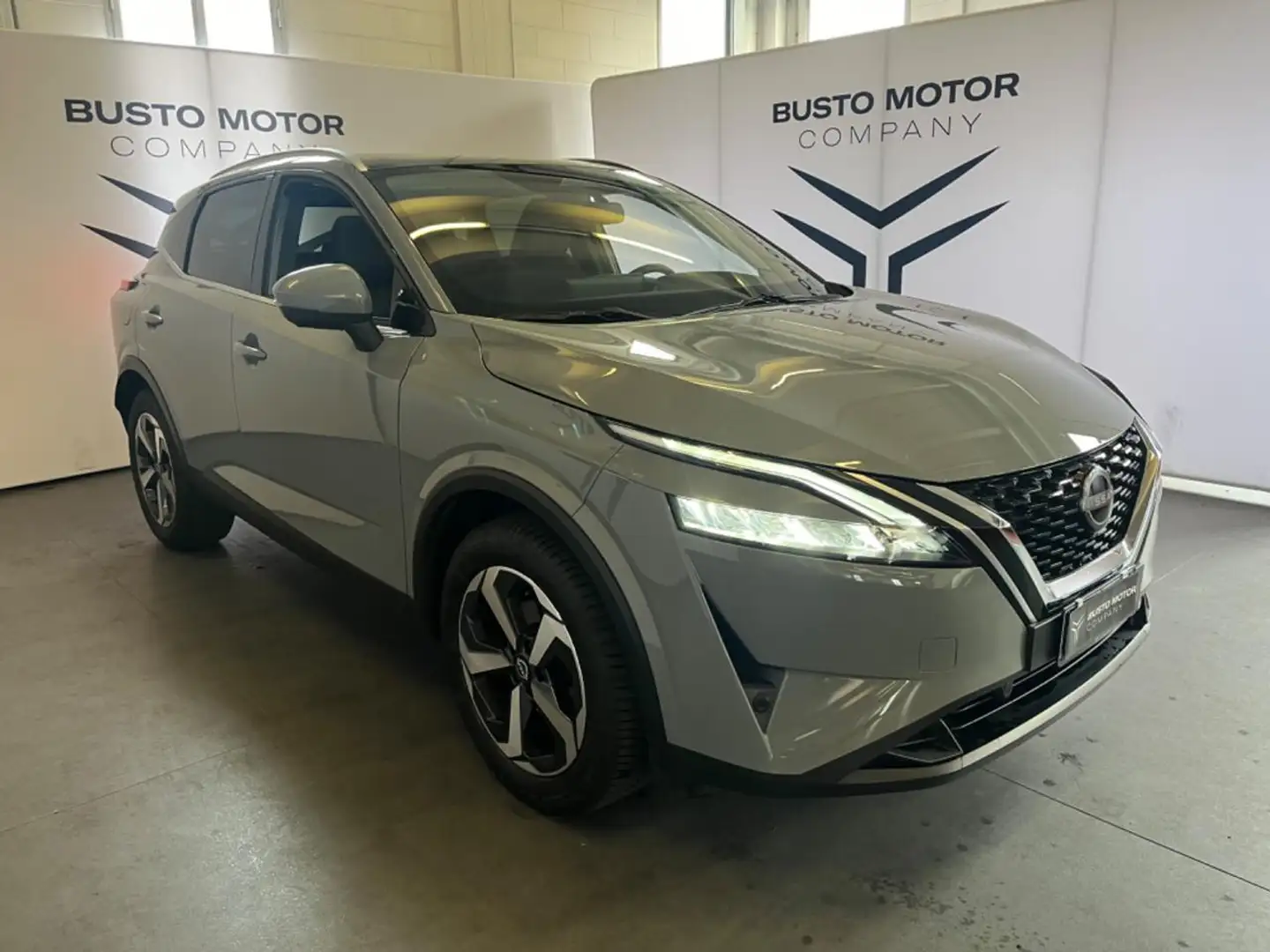 Nissan Qashqai MHEV 140 CV N-Connecta Grigio - 1
