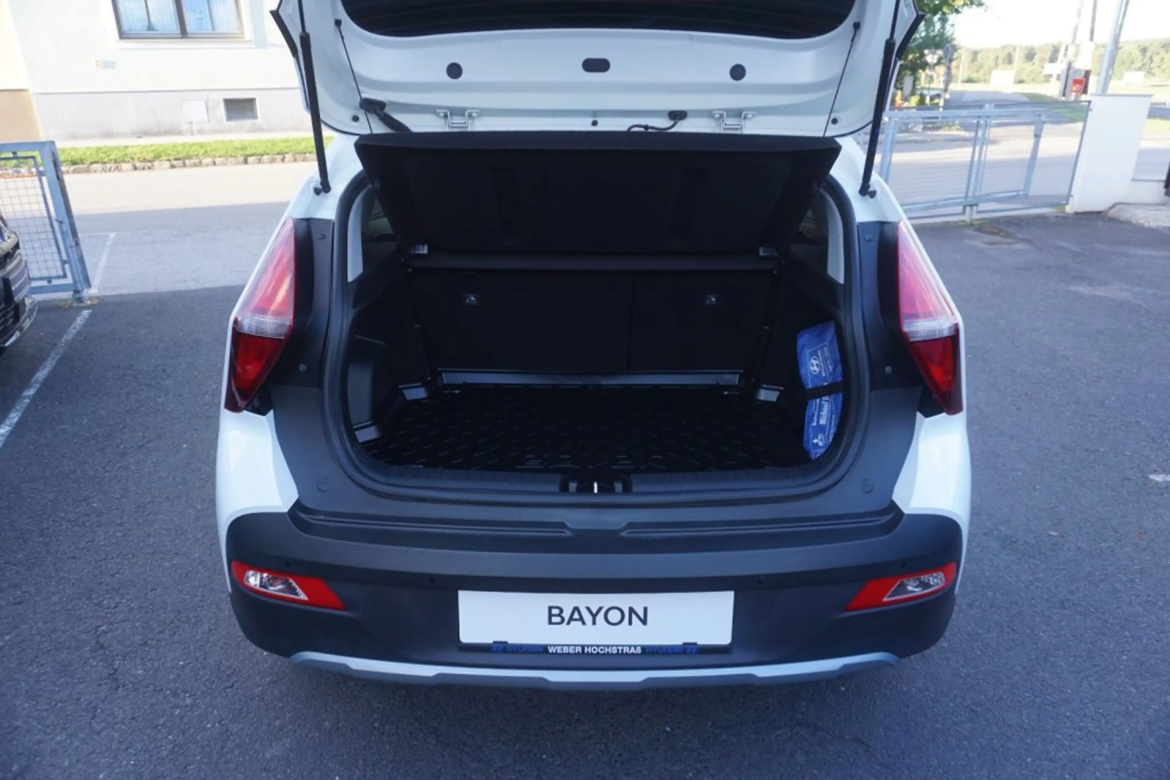 Hyundai BAYON i-Line Plus 1,0 T - GDi DCT — photo 11
