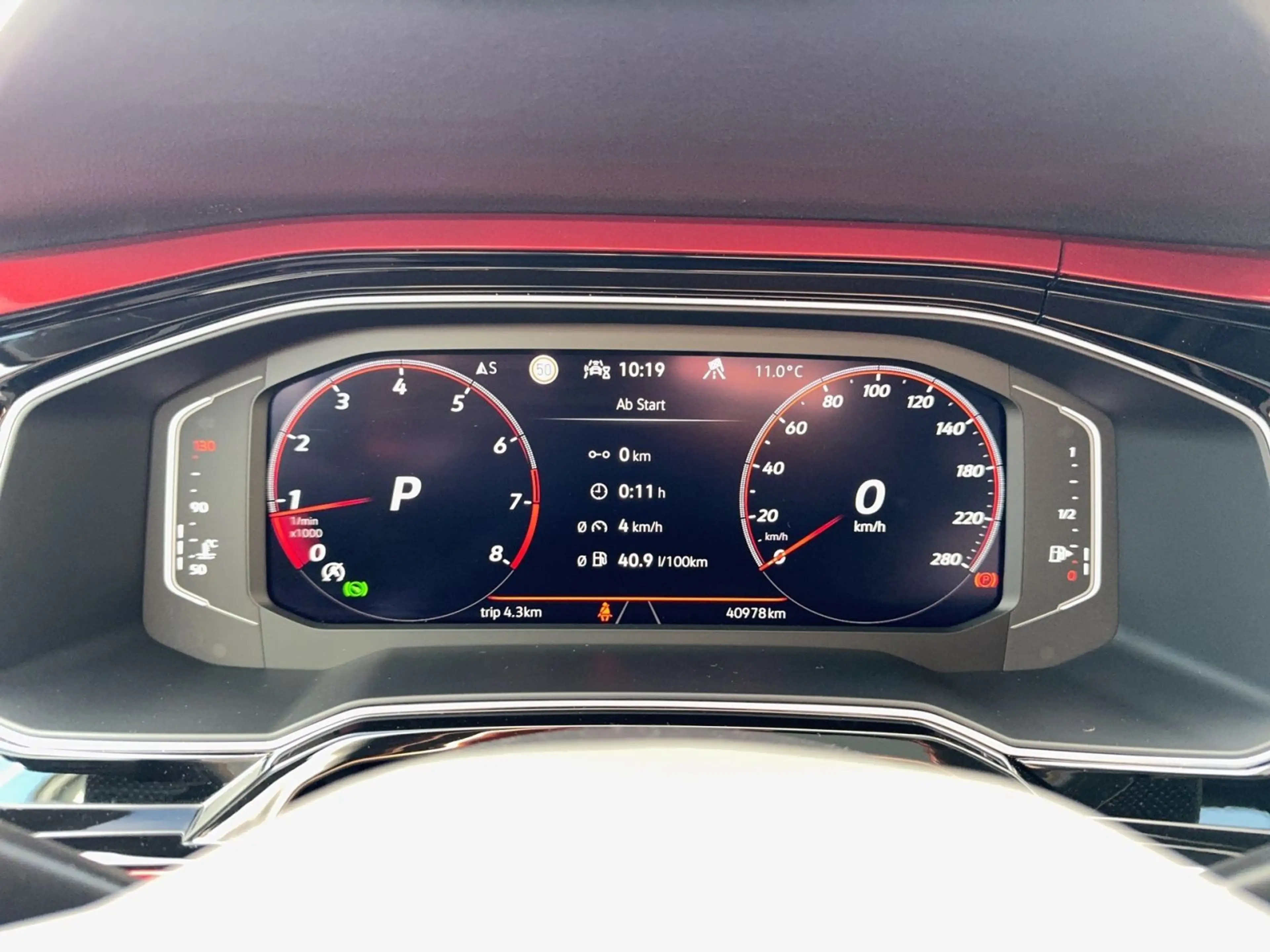 Volkswagen Polo GTI 2.0 TSI Pano/Nav/beats/Matrix/ACC/18" — photo 10