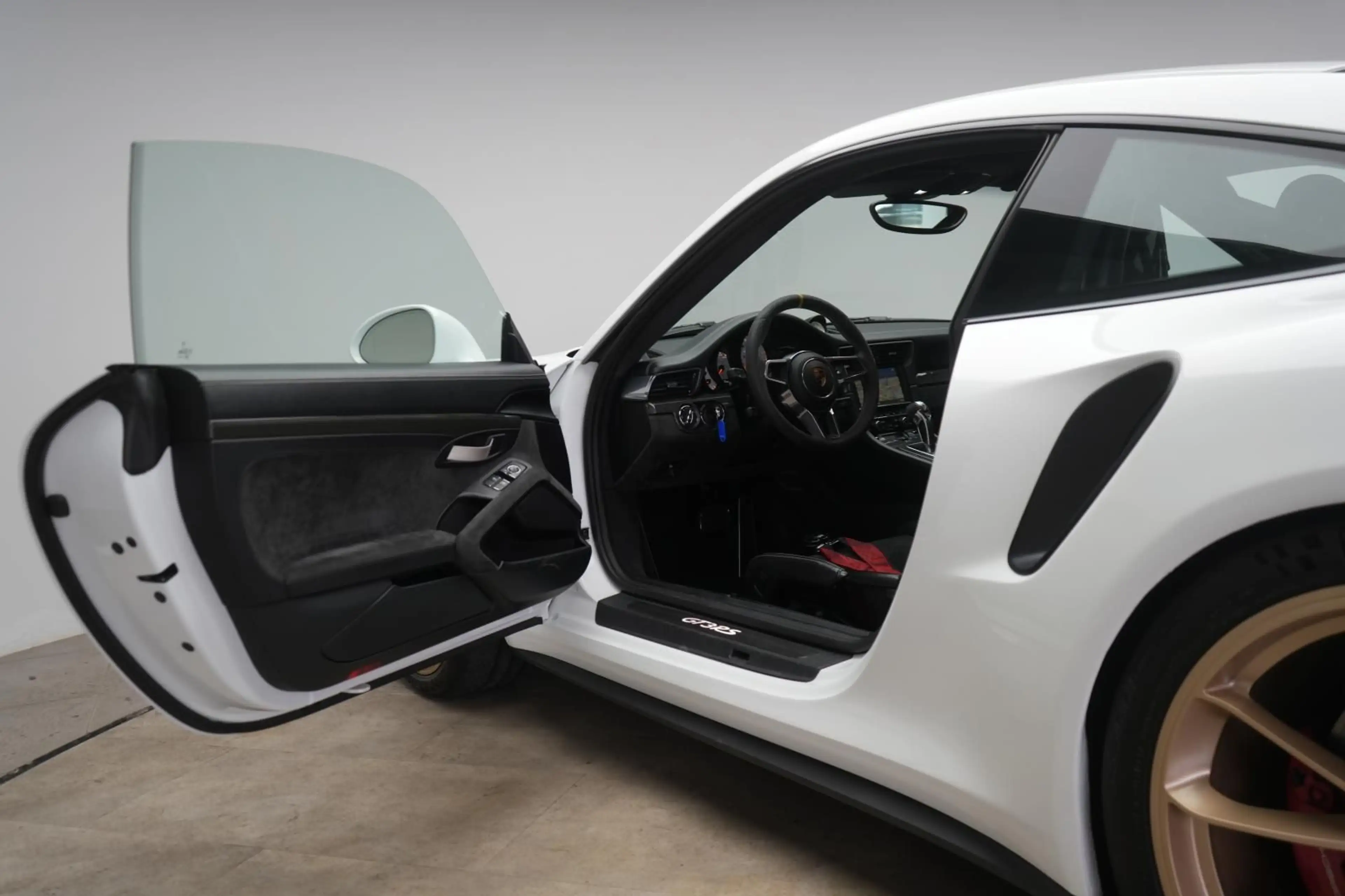 Porsche 911 4.0 GT3 RS COUPE PDK Ceramik/Carbon/Chrono — photo 10