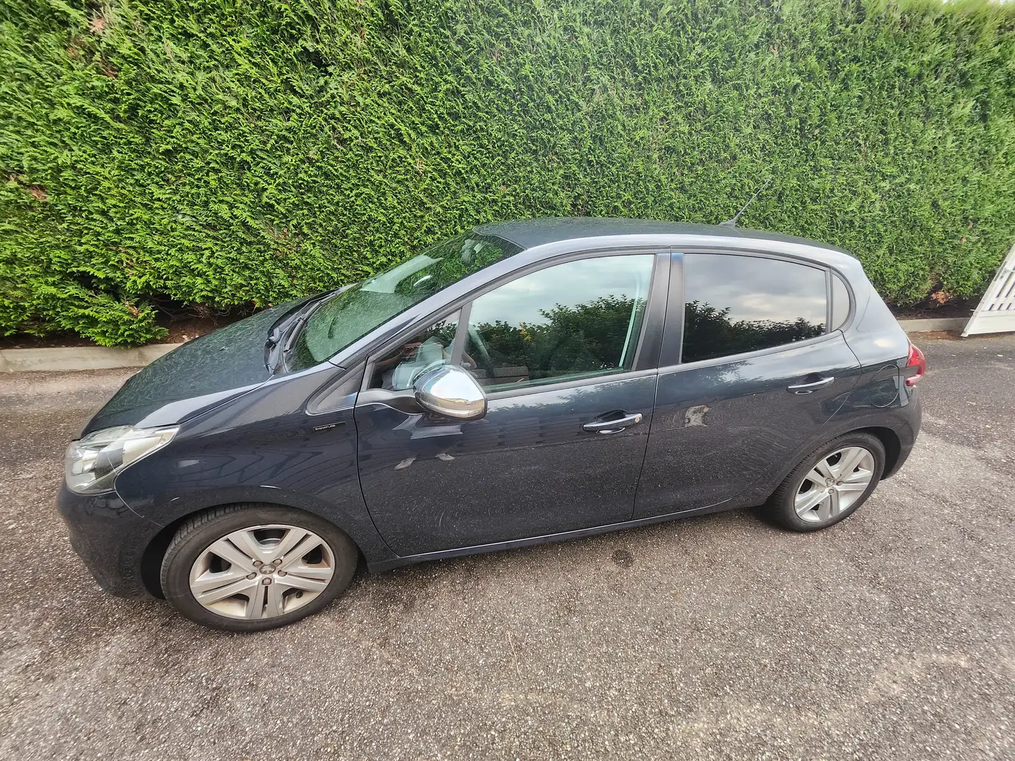 Peugeot 208 208 PureTech 82ch S Gris - 1