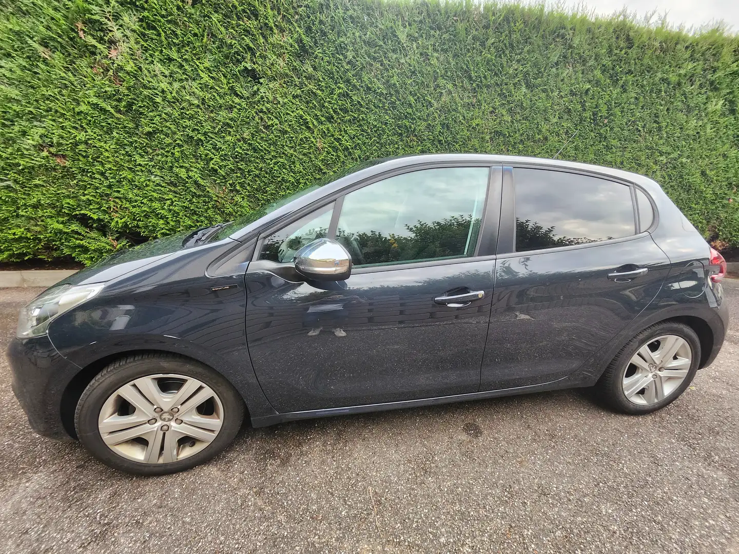 Peugeot 208 208 PureTech 82ch S Gris - 2
