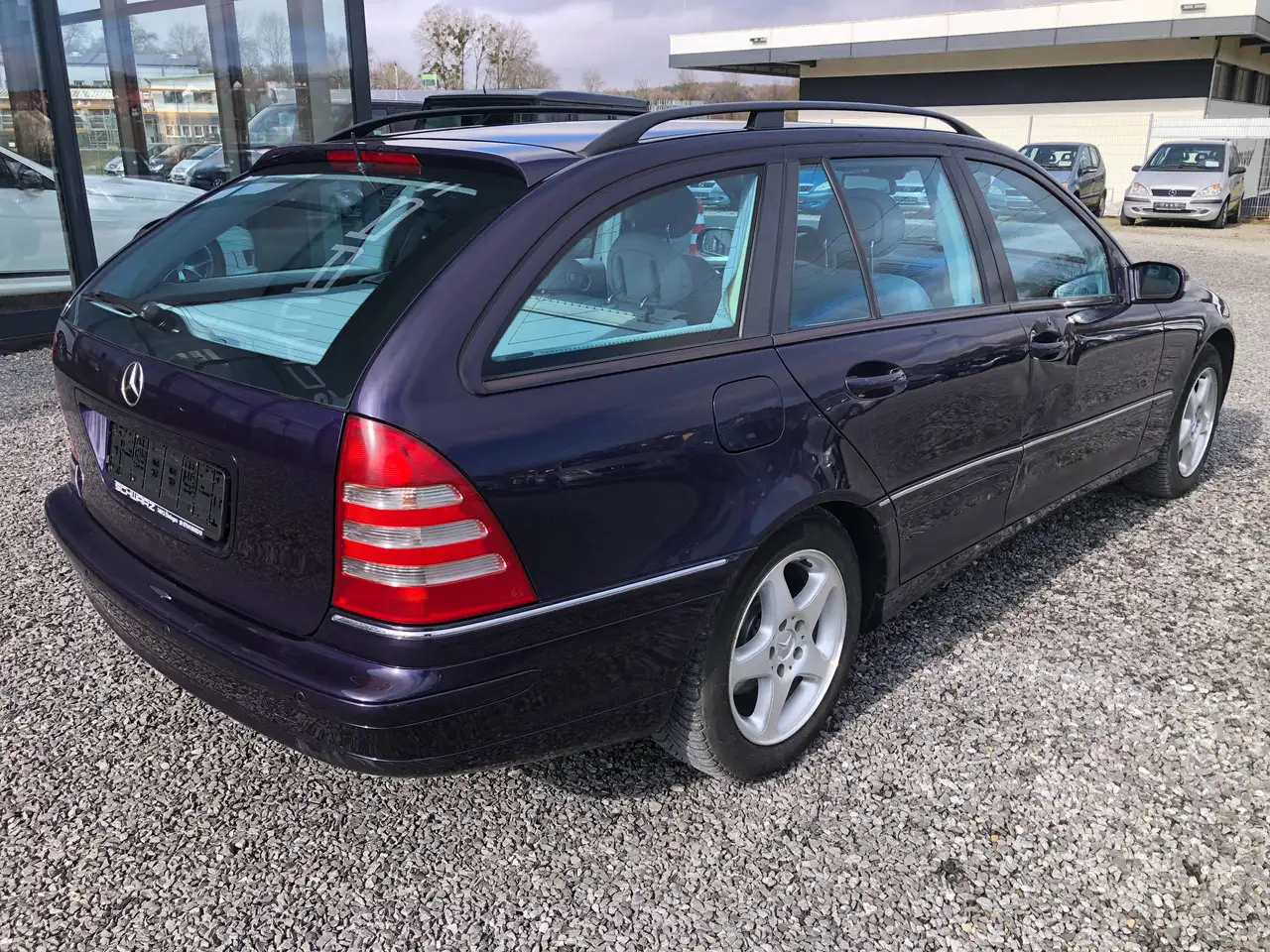Mercedes-Benz C 220 T Avantgarde*Vollausstattung*1.Hand*, foto 5