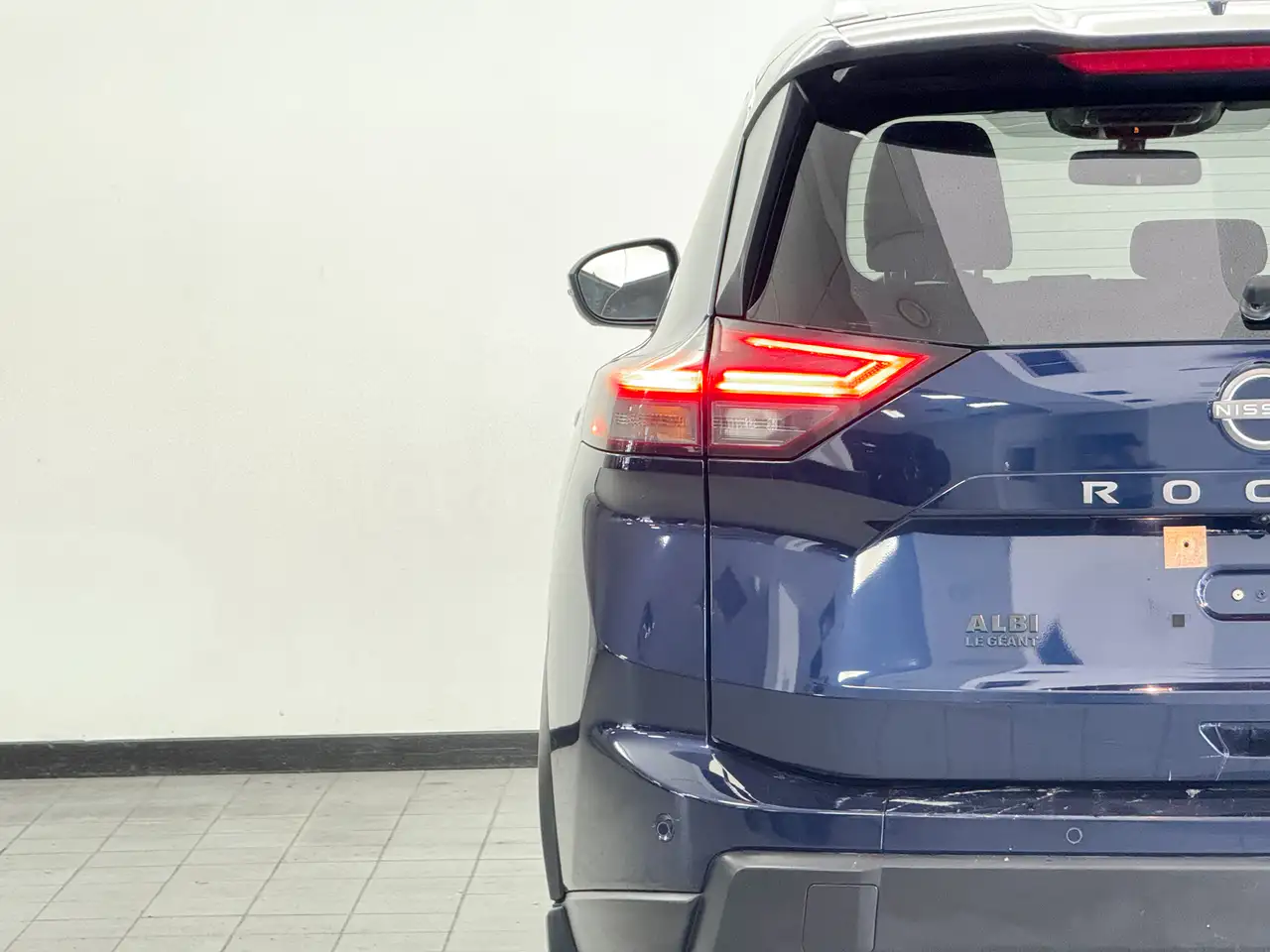 Nissan Rogue снимка Nissan Rogue