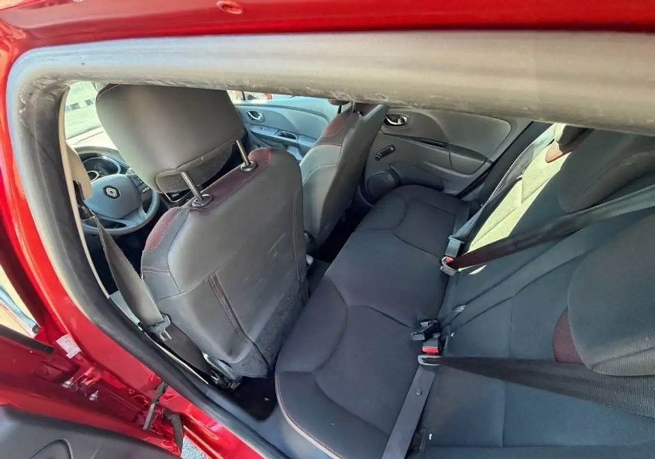 Renault Clio Citadine 5 portes — photo 5