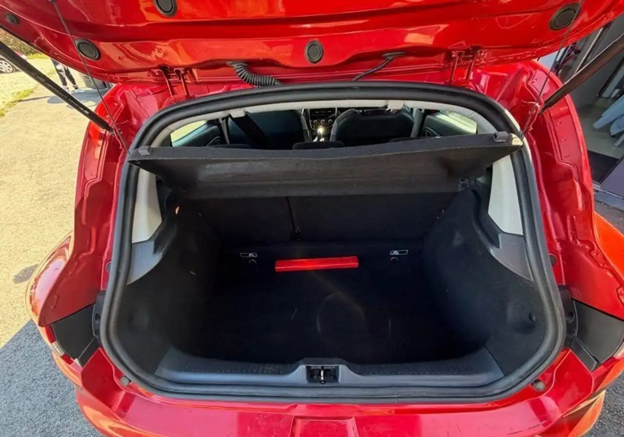 Renault Clio Citadine 5 portes — photo 4