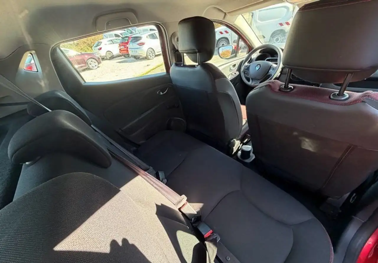 Renault Clio Citadine 5 portes — photo 9