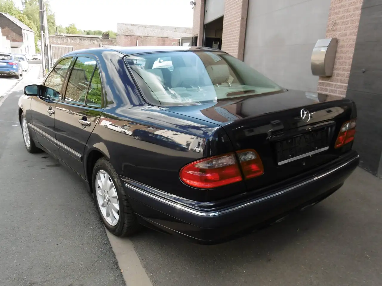 Mercedes-Benz E 220 CDI Elegance 188000 KM ! Futur collector !!!, foto 4