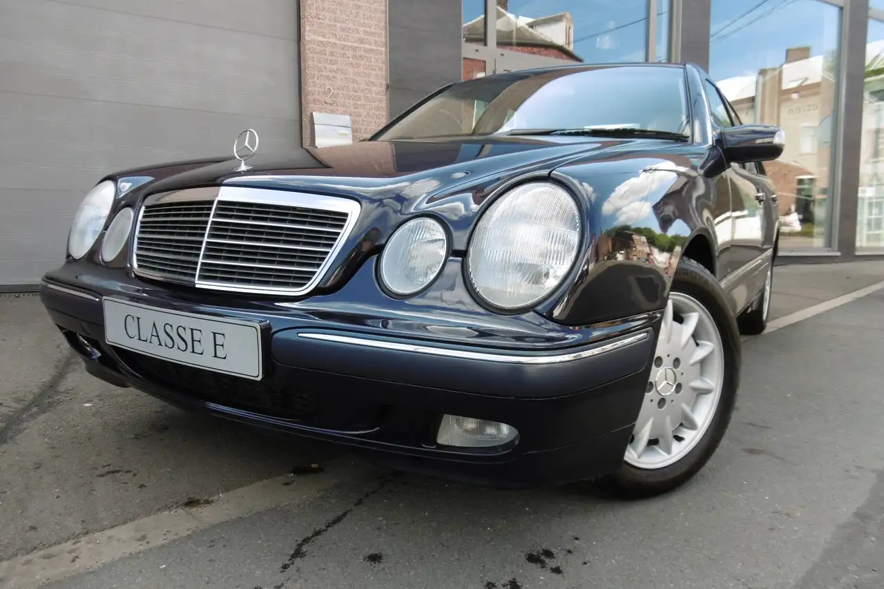 Mercedes-Benz E 220 CDI Elegance 188000 KM ! Futur collector !!!, foto 1