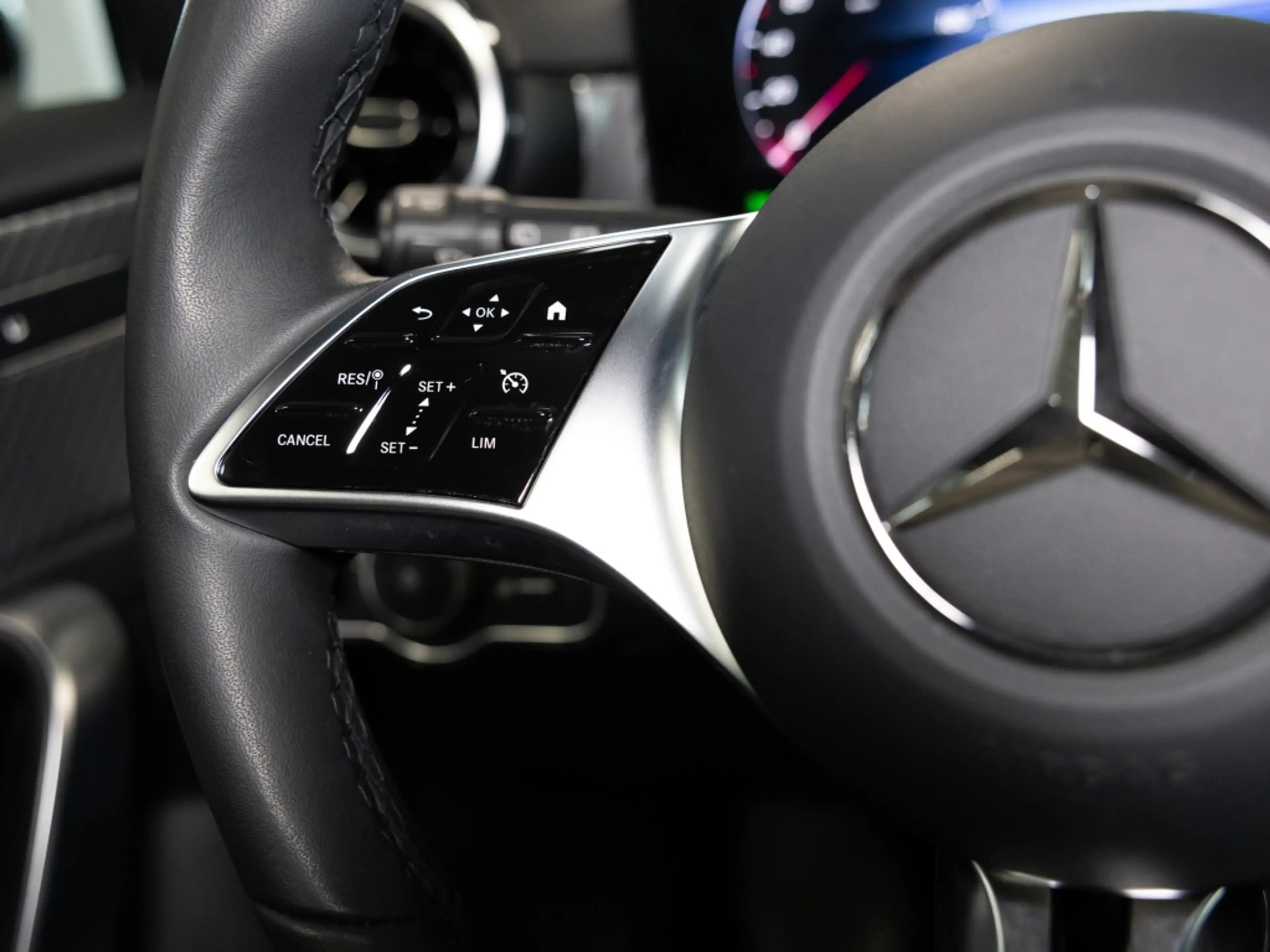 Mercedes-Benz A 200 d , PROGRESSIVE KAMERA SPUR PDC SHZ — photo 11