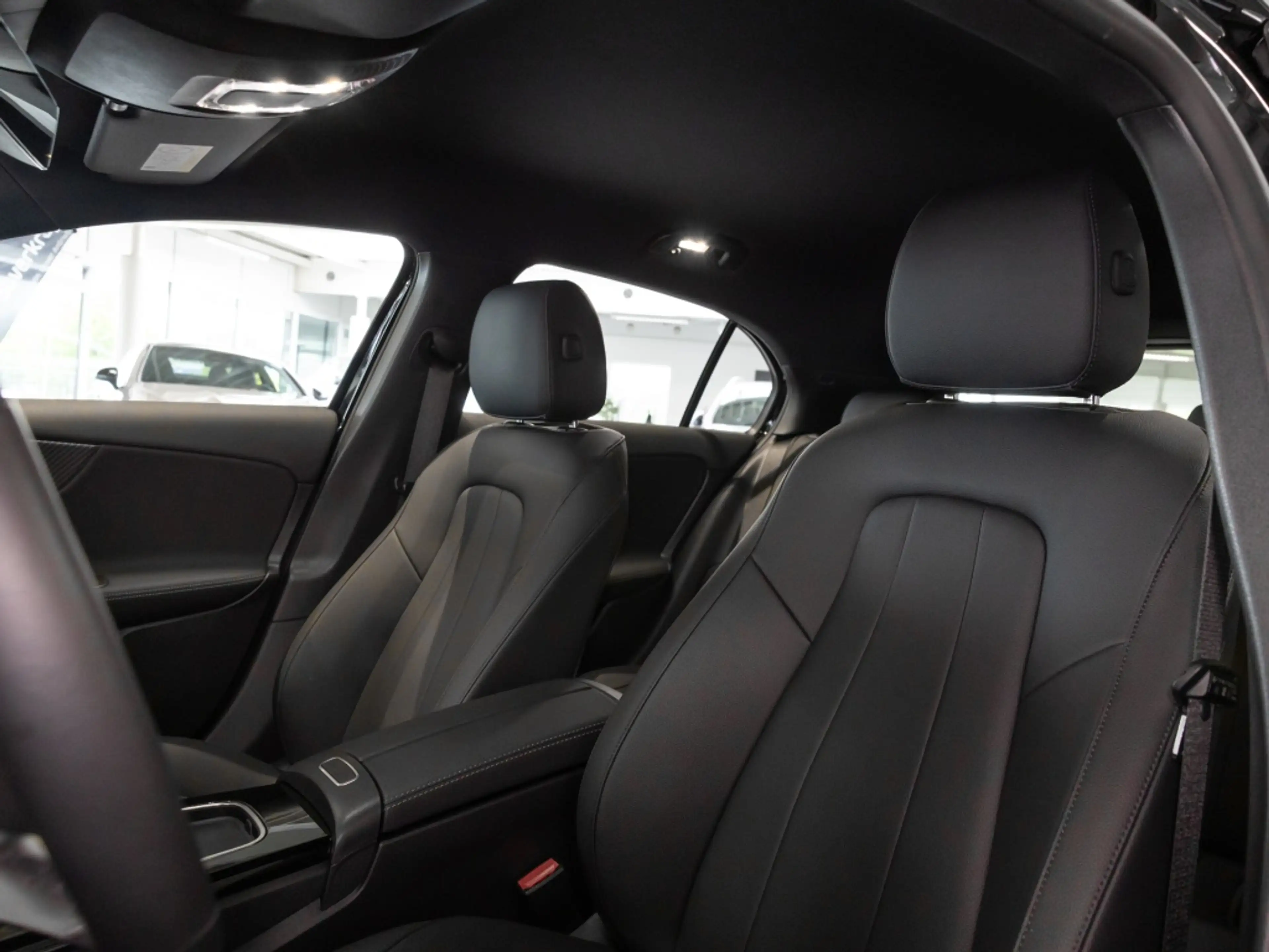 Mercedes-Benz A 200 d , PROGRESSIVE KAMERA SPUR PDC SHZ — photo 7