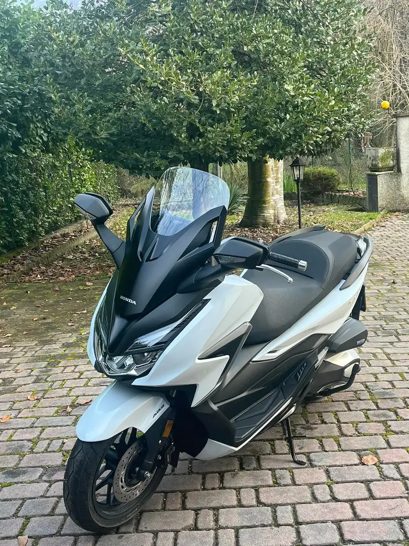 Honda Forza 350 Bianco - 2