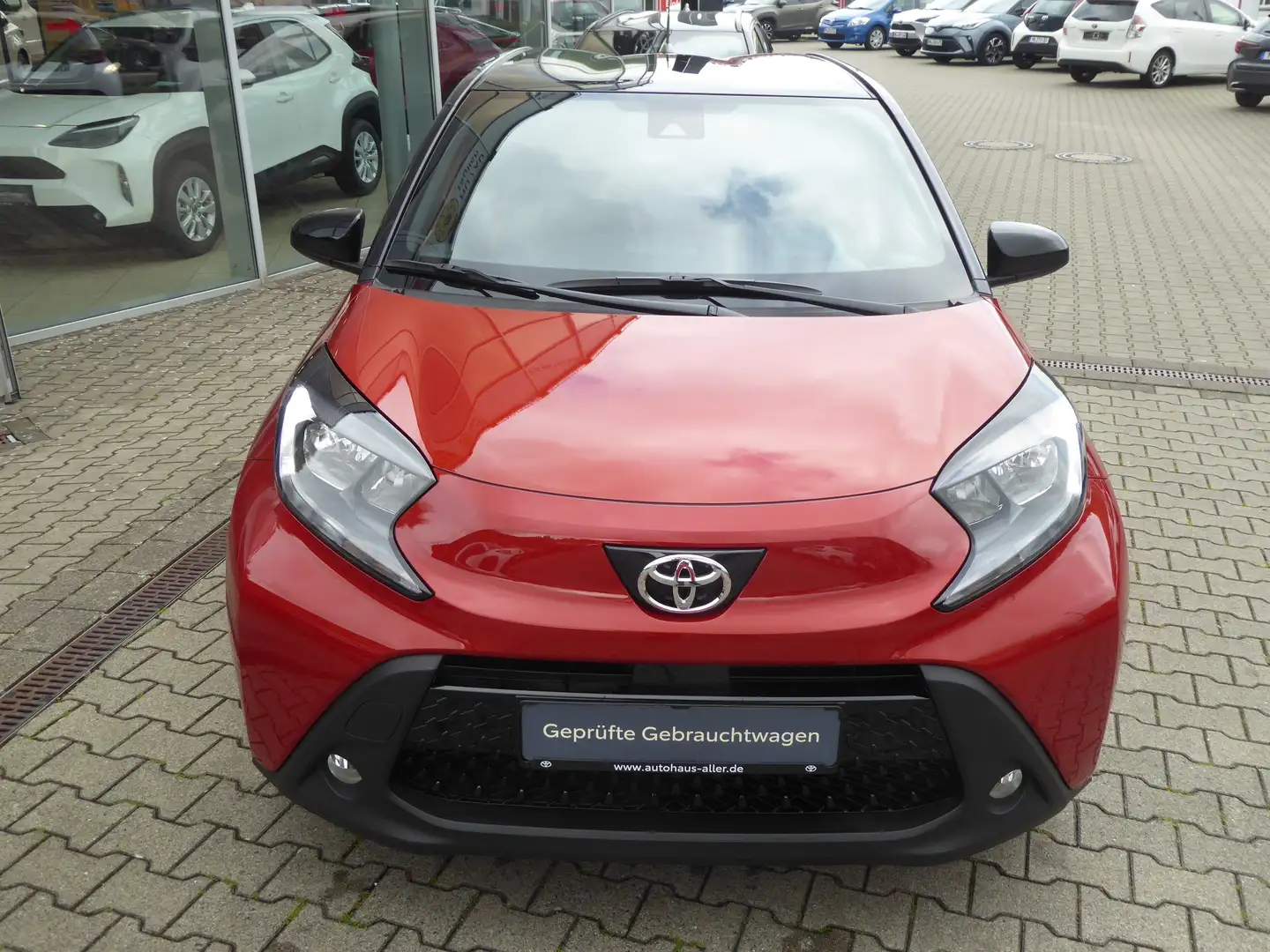 Toyota Aygo X Team Deutschland Rot - 2