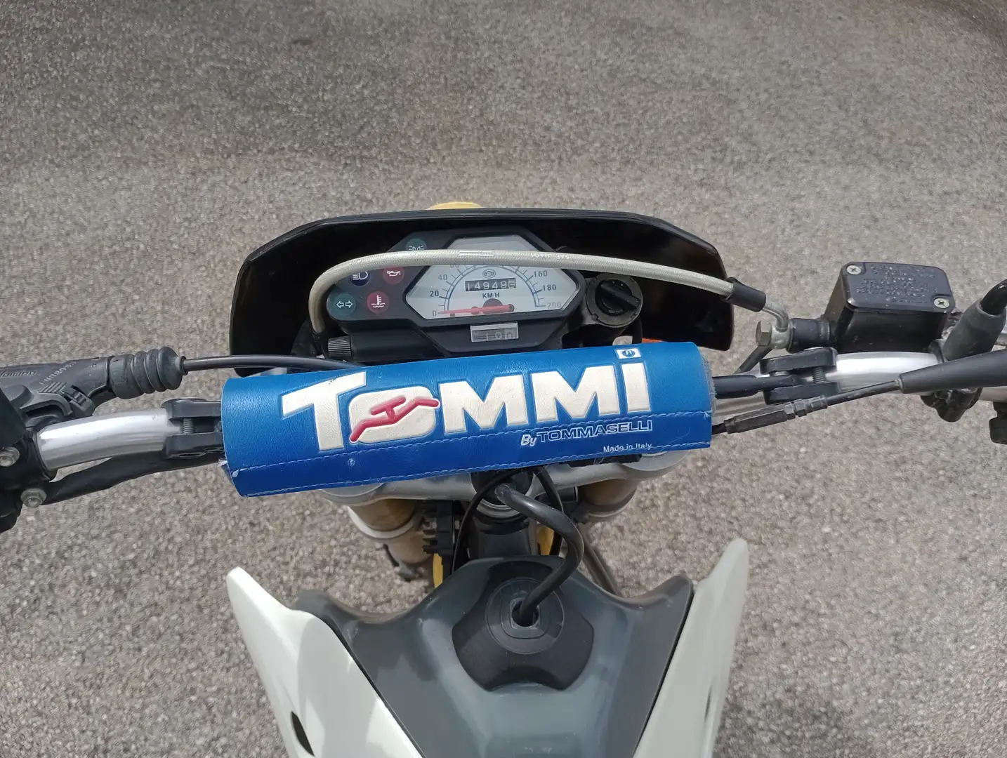 Husqvarna SM 125 Giallo - 2