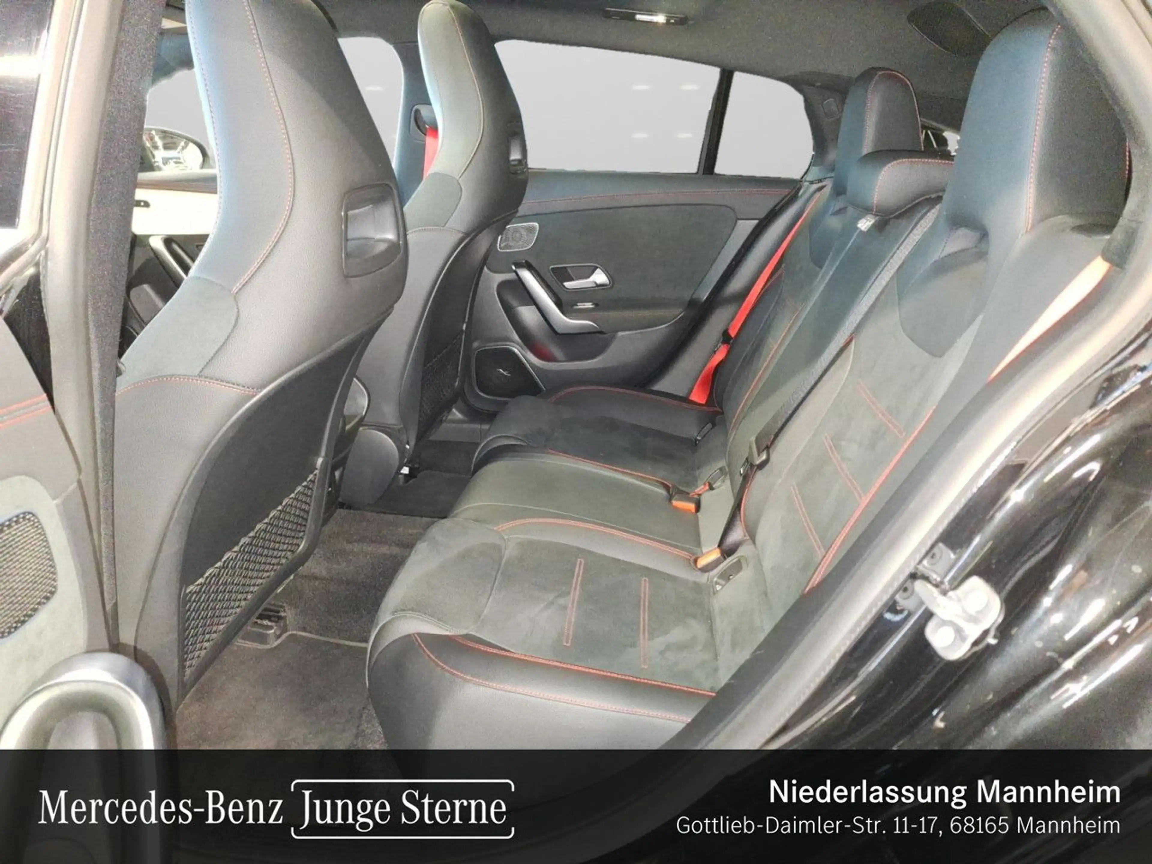 Mercedes-Benz CLA 35 AMG CLA 35 4M AMG+PANO+360°+MULTIBEAM+BURMESTER+7G — photo 11