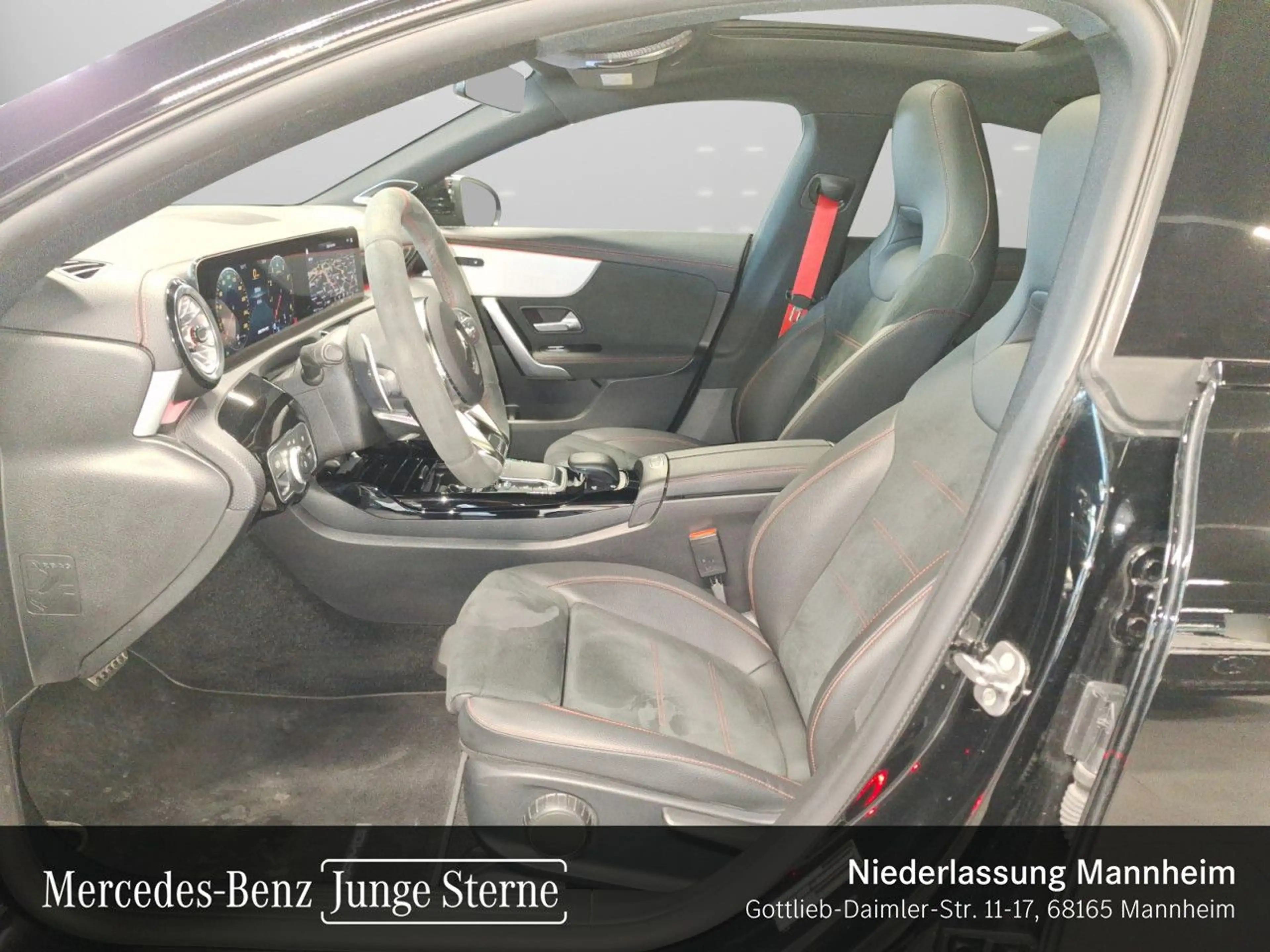 Mercedes-Benz CLA 35 AMG CLA 35 4M AMG+PANO+360°+MULTIBEAM+BURMESTER+7G — photo 10
