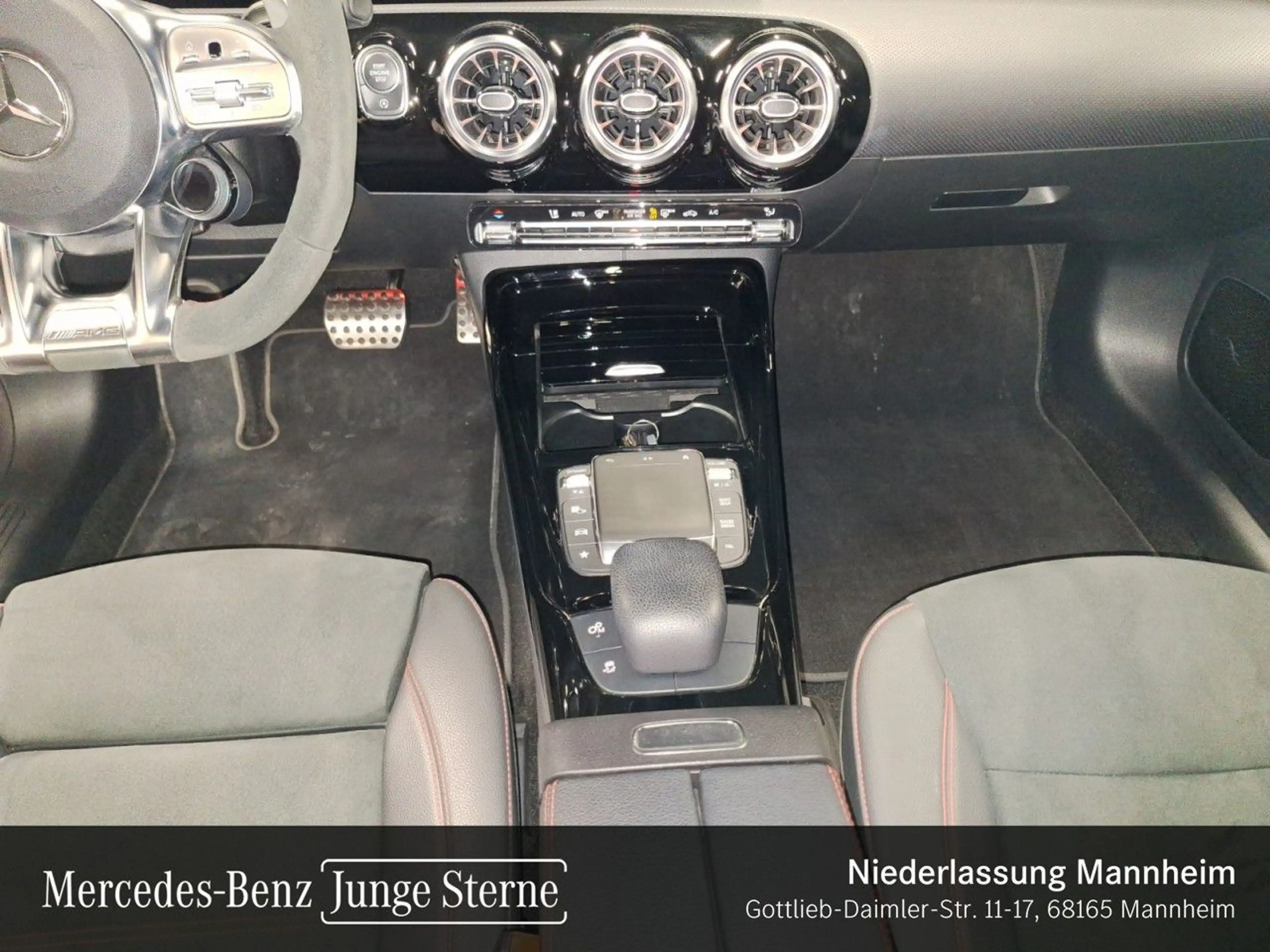 Mercedes-Benz CLA 35 AMG CLA 35 4M AMG+PANO+360°+MULTIBEAM+BURMESTER+7G — photo 14