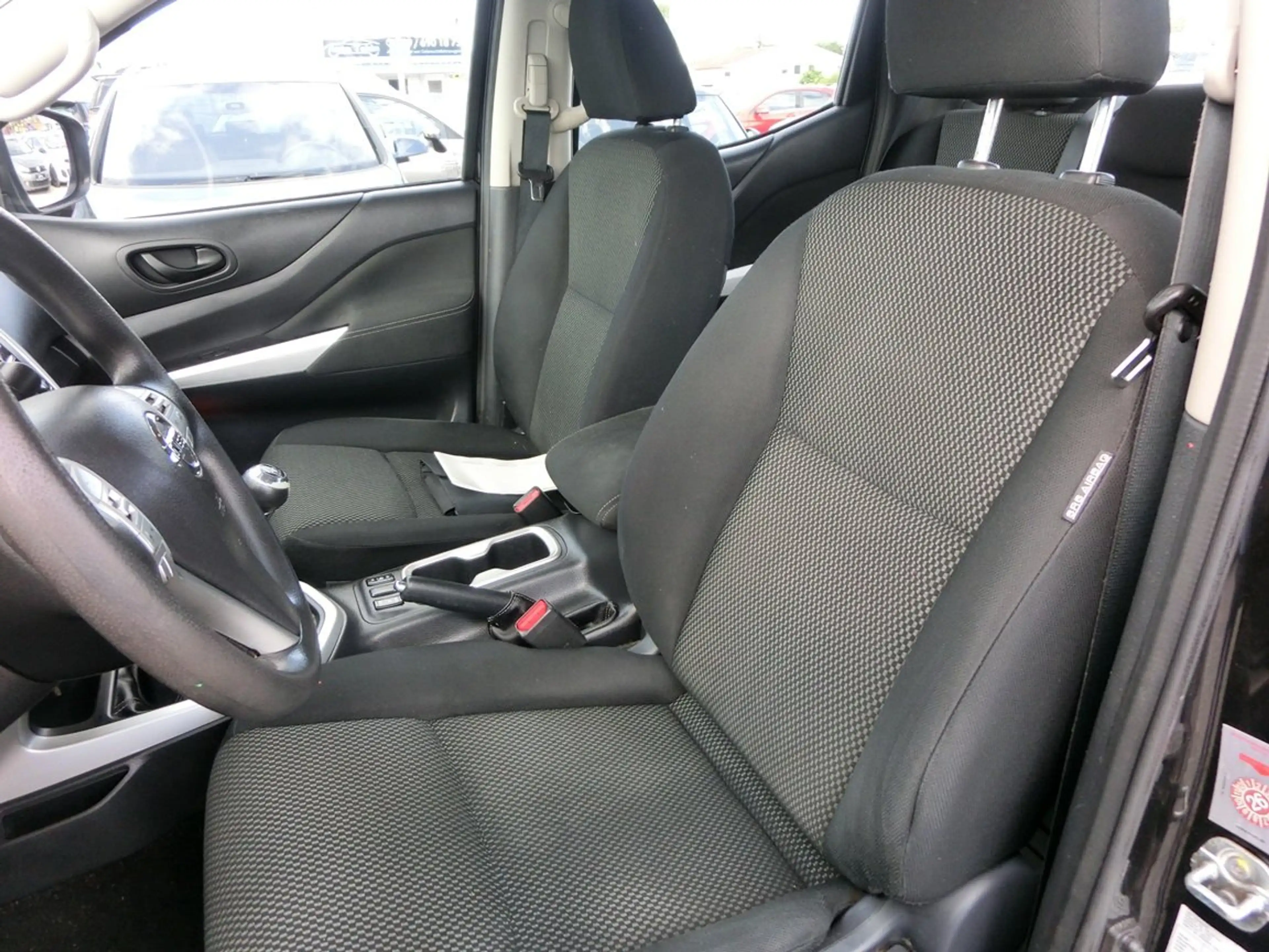 Nissan NP300 Visia Double Cab 4x4 Navara — photo 12
