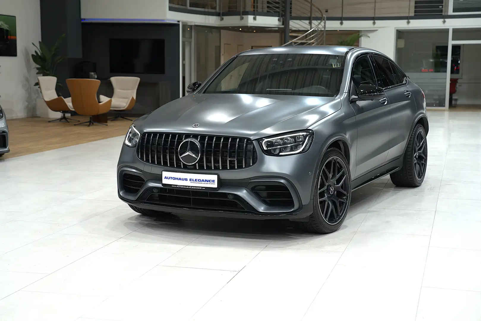 Mercedes-Benz GLC 63 AMG 4Matic*PERF.ABGAS*MAGNO*NIGHT* Gris - 1