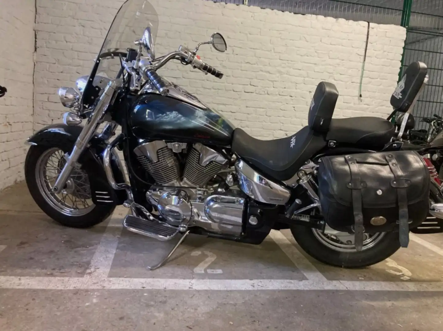 Honda VTX 1300 Negro - 1