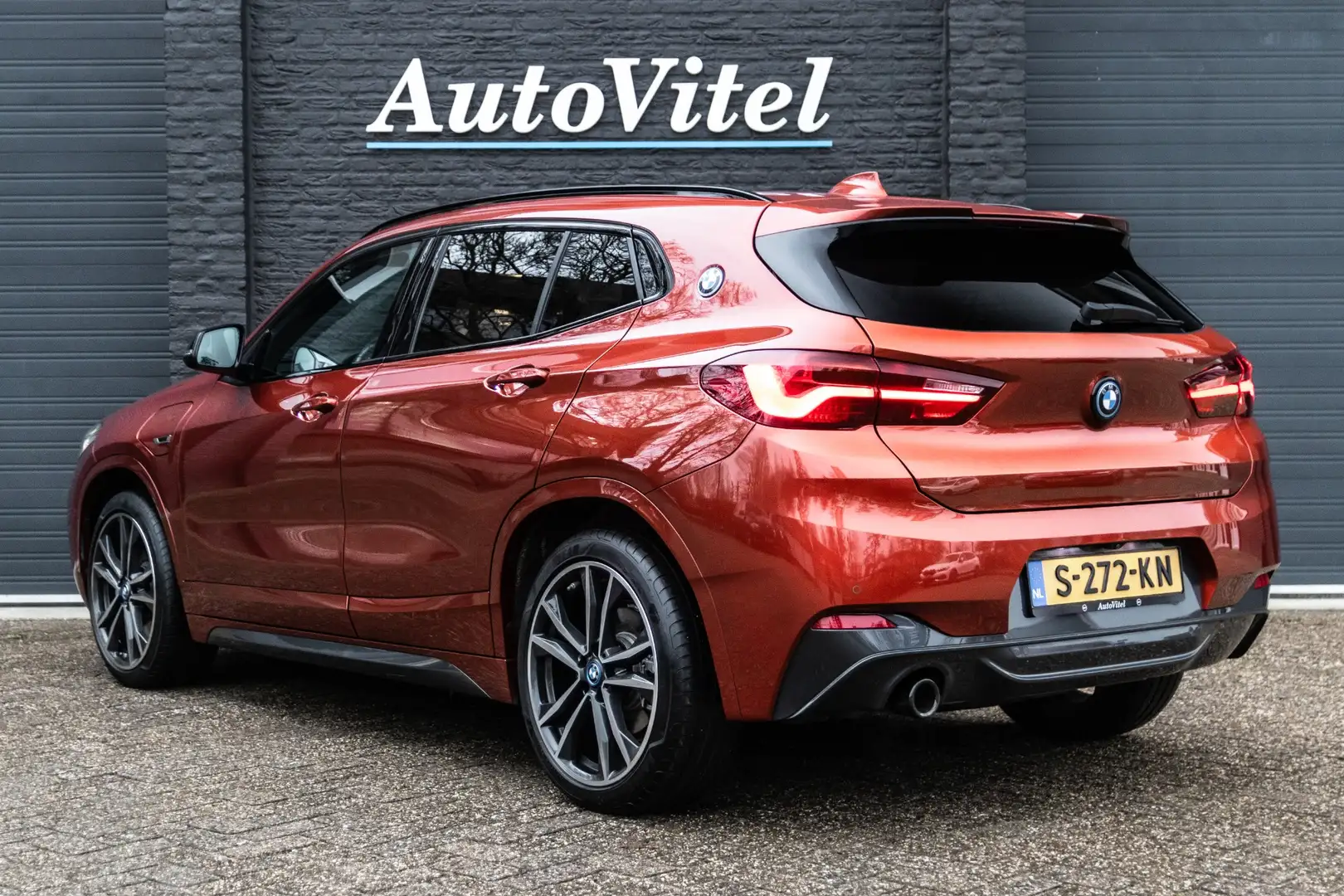 BMW X2 xDrive25e M-Sport | Panodak | Sportleder | Comfort Oranje - 2