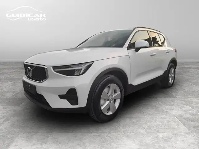 Volvo XC40 2.0 b3 Essential auto