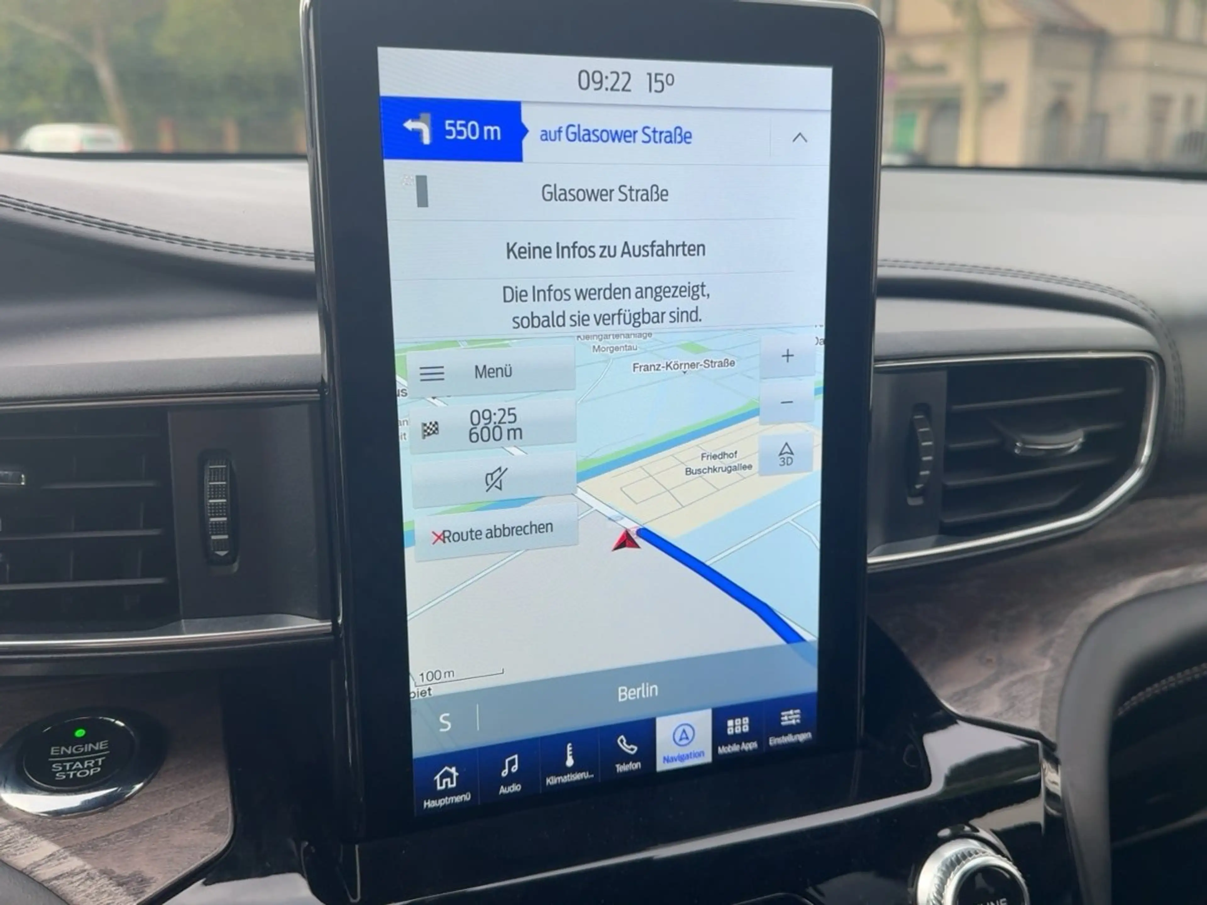Ford Explorer 4x4 PHEV Platinum | 7Sitzer | Sitzklima — photo 23