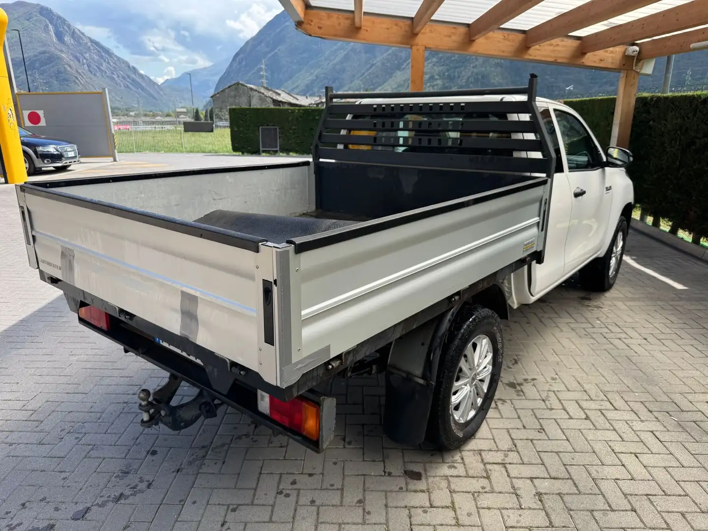Toyota Hilux 2.4 d-4d extra cab Comfort 4wd Bianco - 2