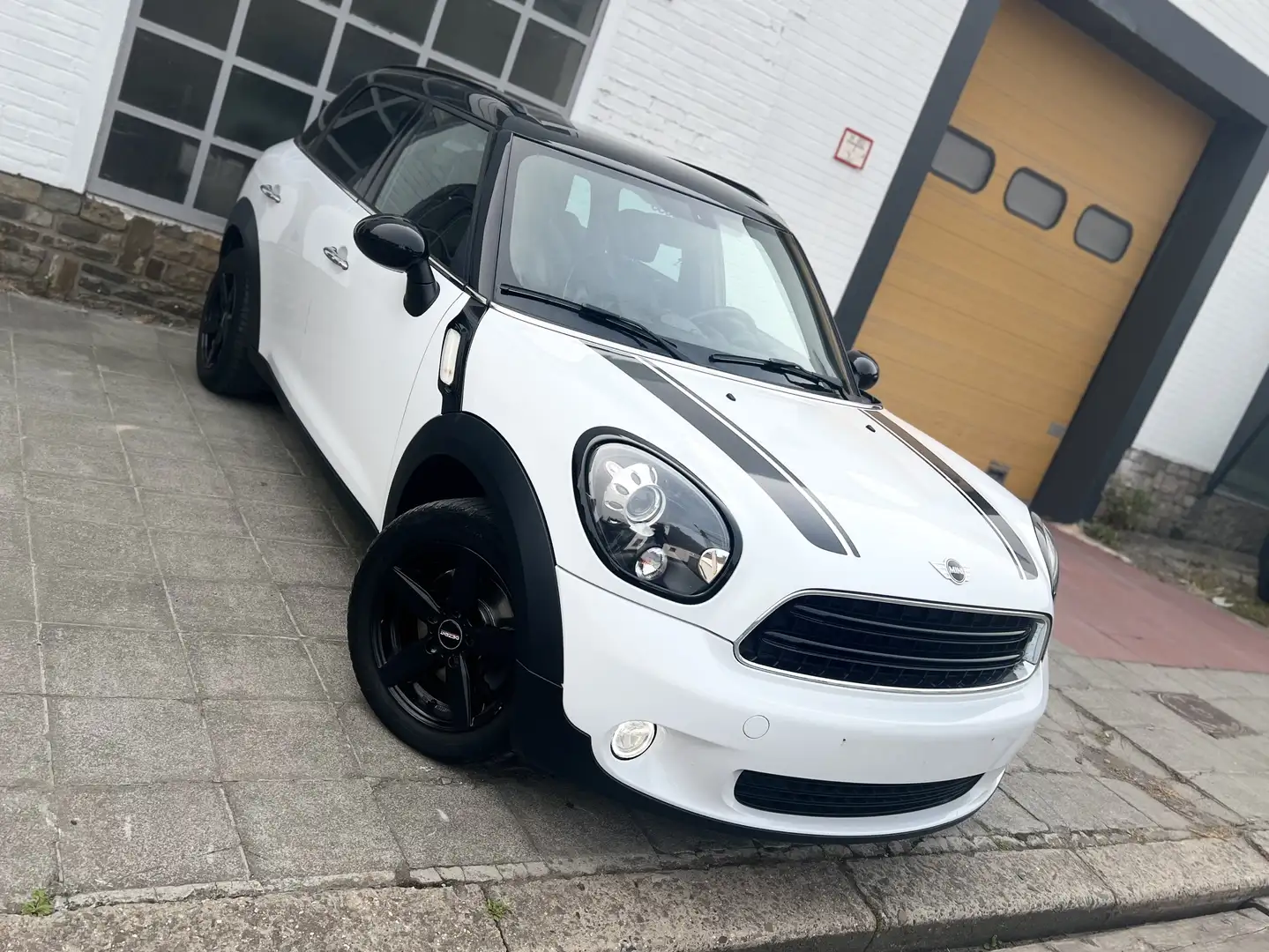 MINI Cooper D Countryman 1.6 Full Option//Cuire//GPS//phare Xénon//Euro 6b Blanc - 1