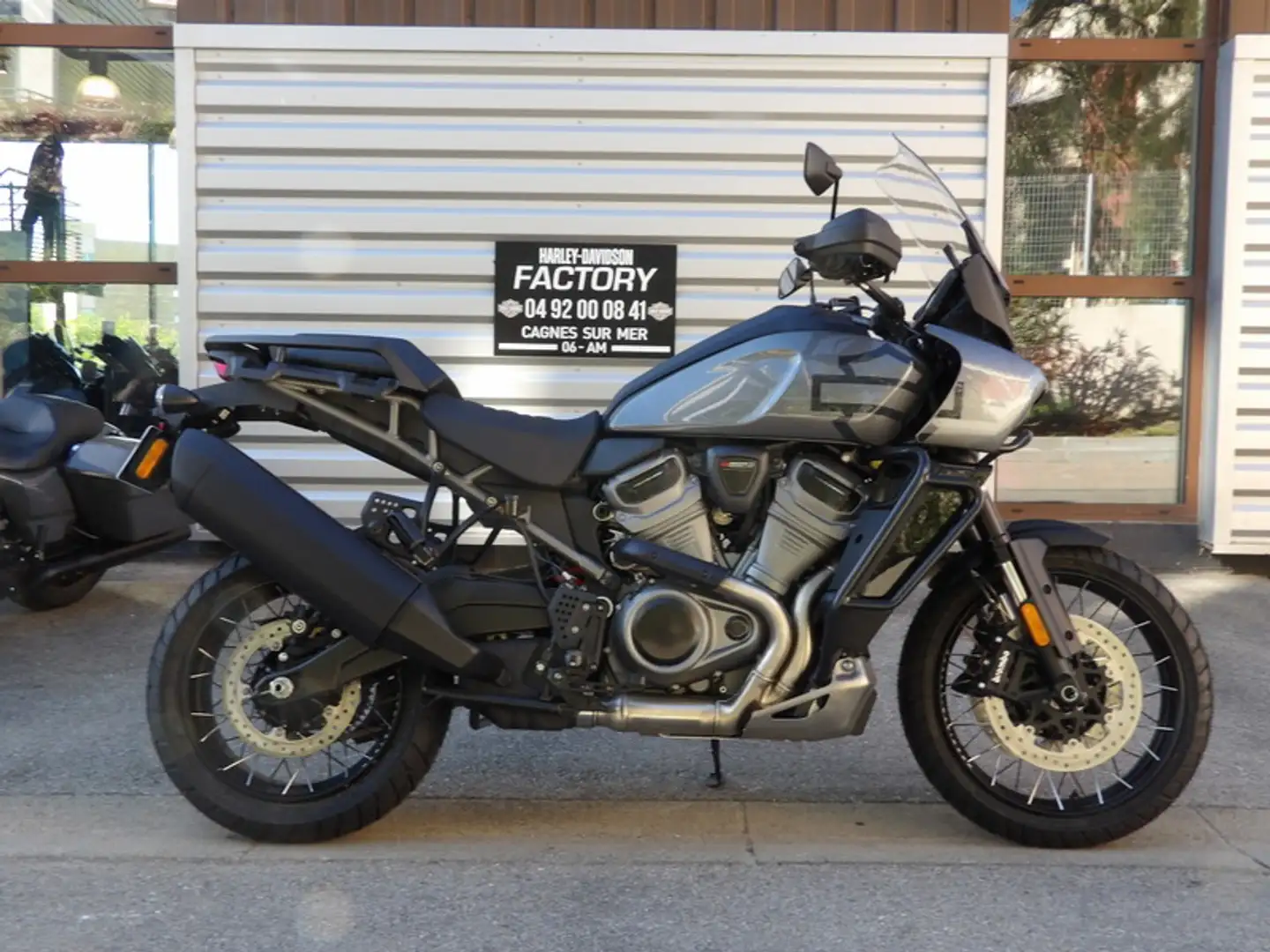 Harley-Davidson Pan America Gri - 1