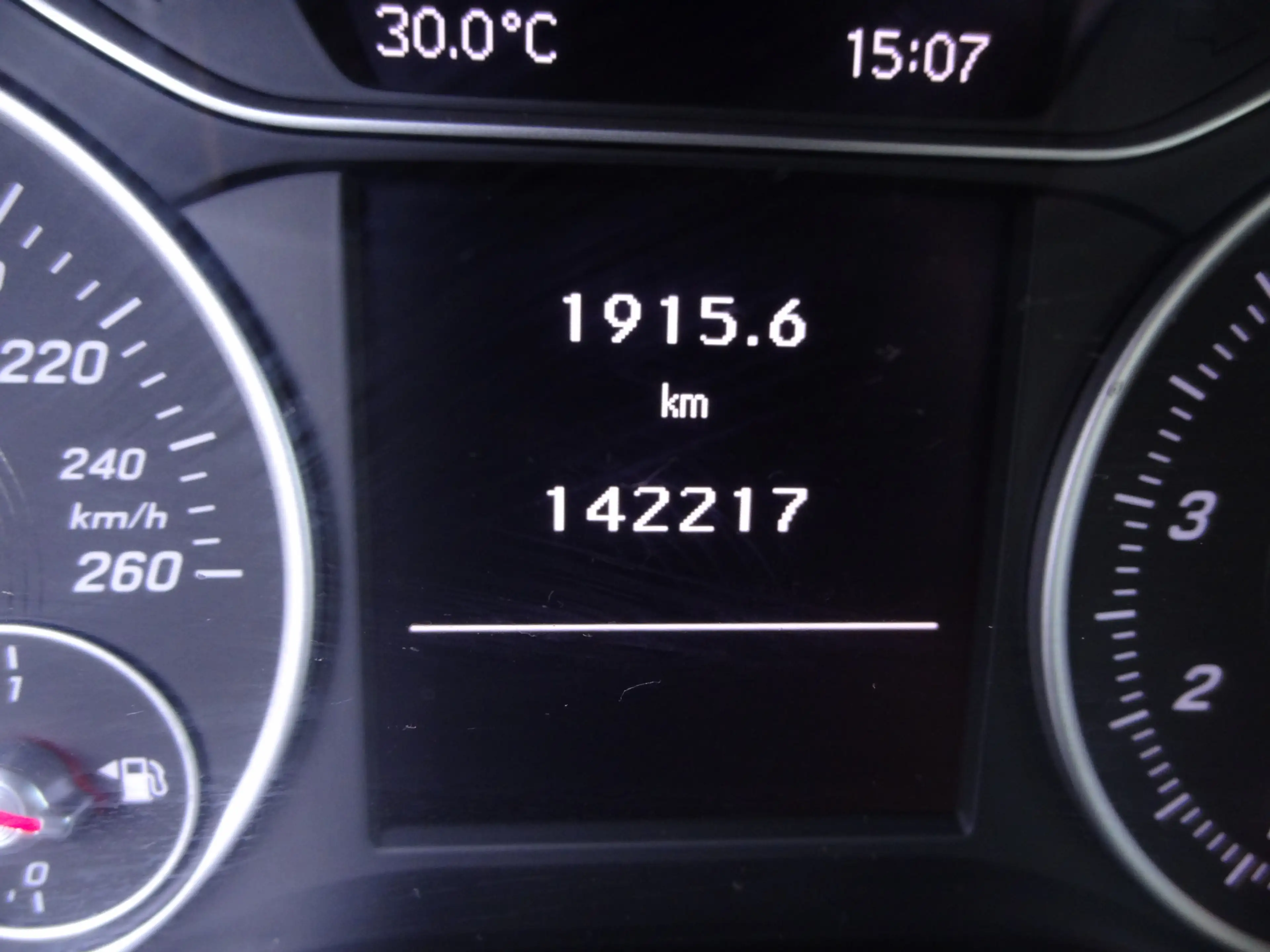 Mercedes-Benz B 180 Ambition — photo 19