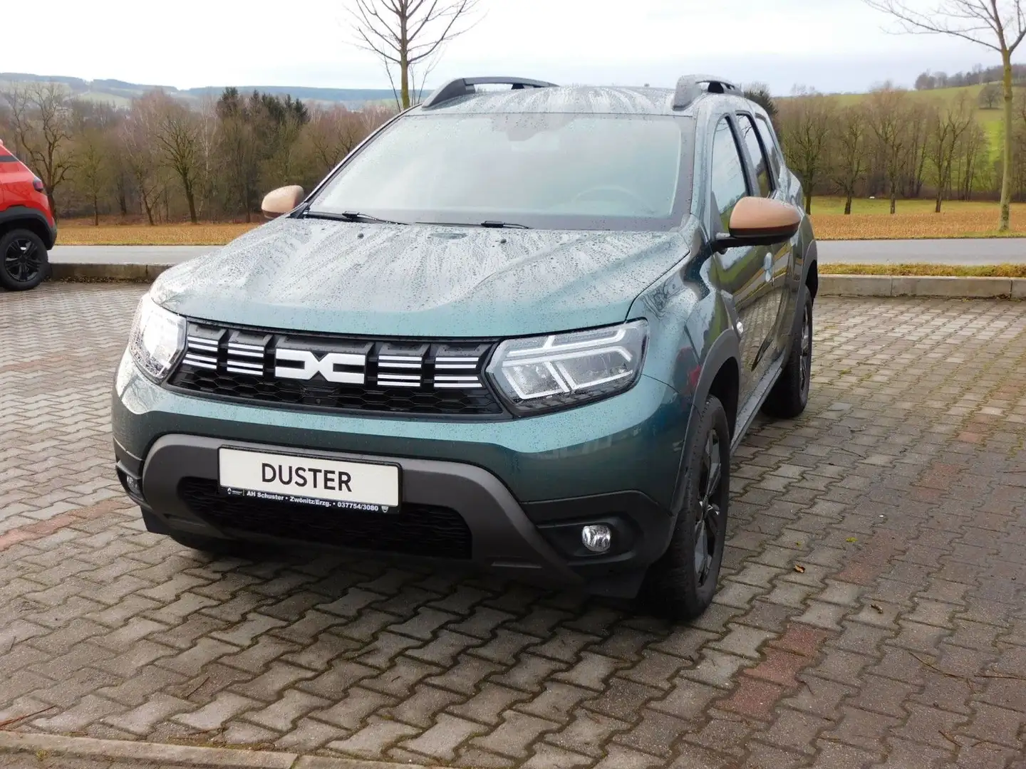 Dacia Duster TCe 150 4x4 Extreme Groen - 1