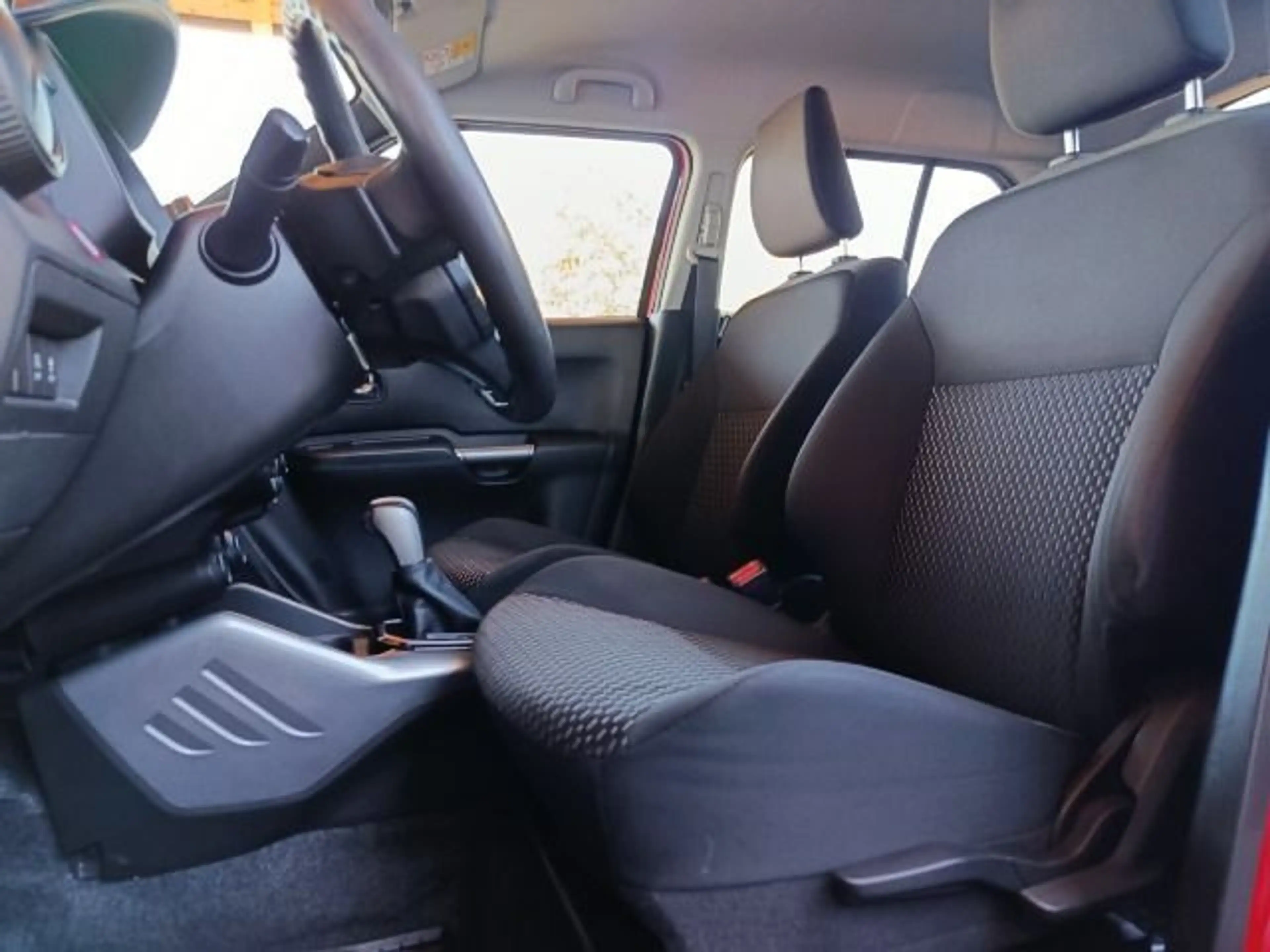 Suzuki Ignis IGNIS COMFORT CVT HYBRID| STANDHEIZUNG — photo 14