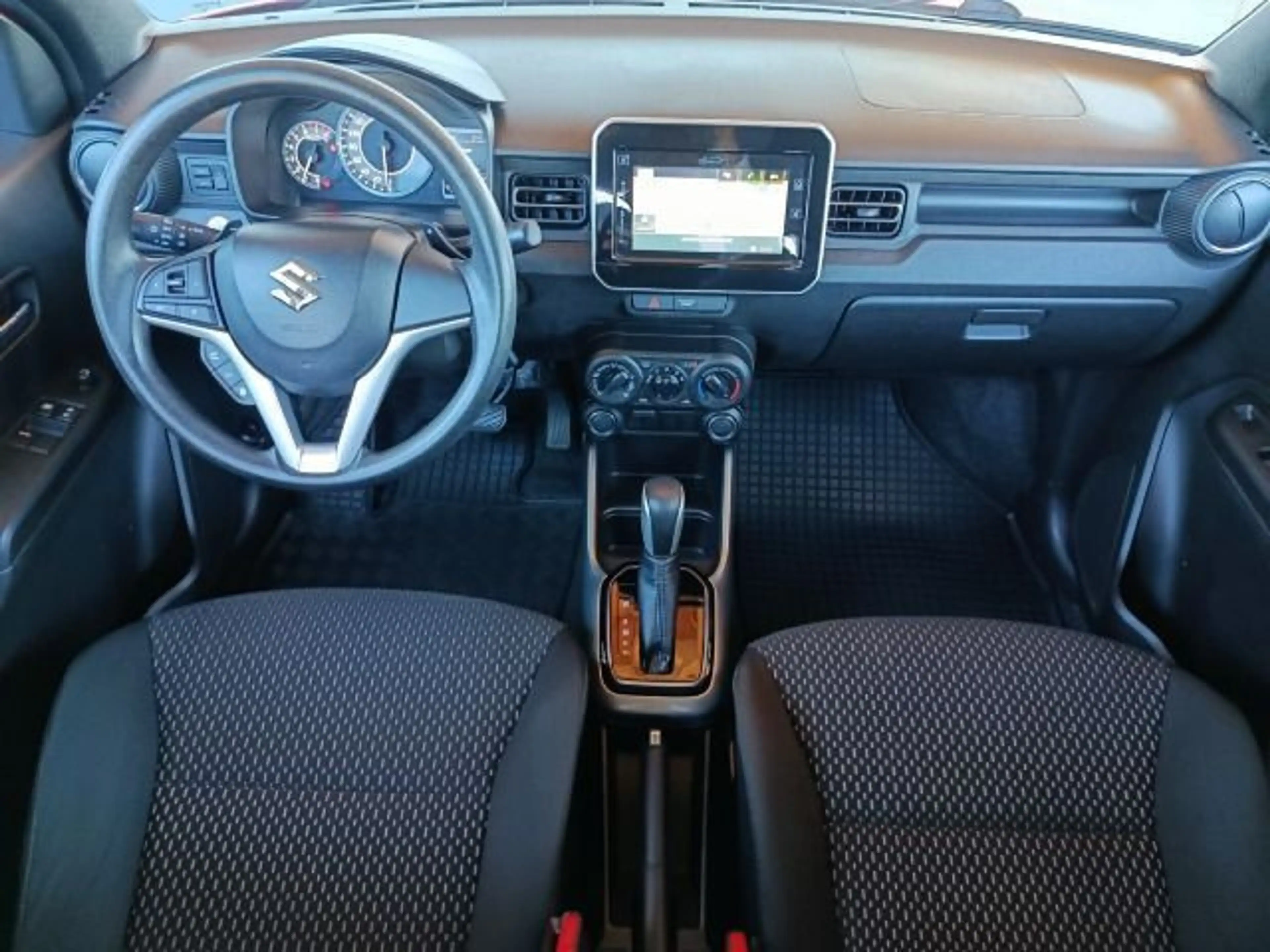 Suzuki Ignis IGNIS COMFORT CVT HYBRID| STANDHEIZUNG — photo 15
