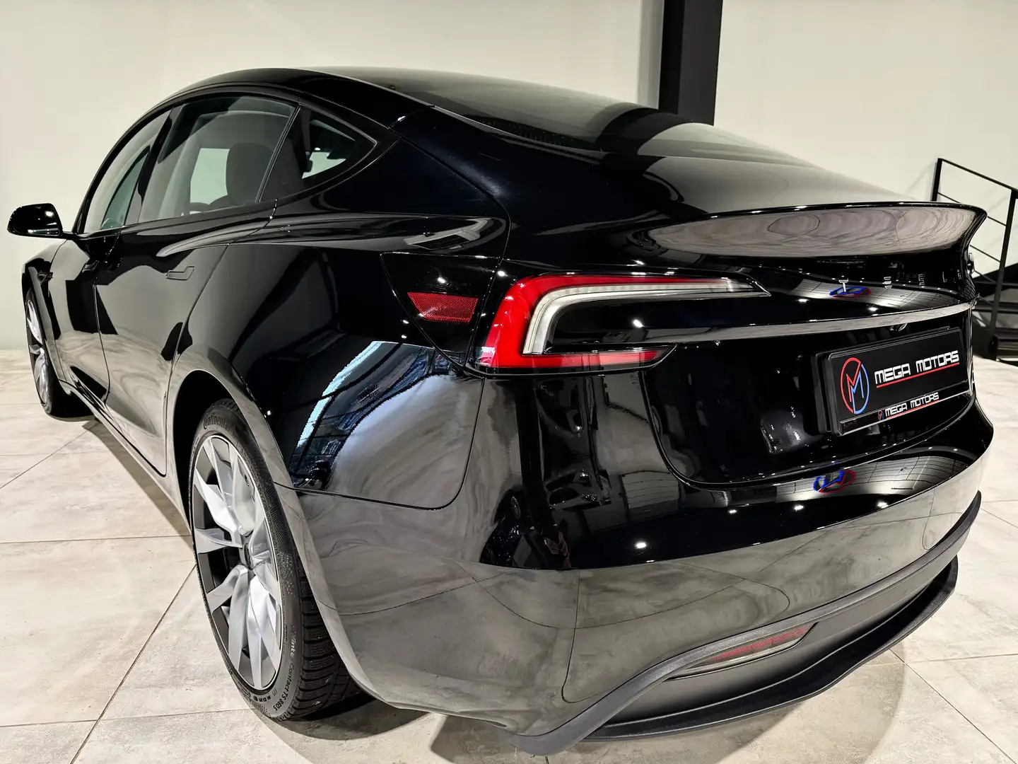 Tesla Model 3 HiGHLAND 60KWh SR+ PREMiUM "TVA/BTW"STOCK" JA19" Noir - 2