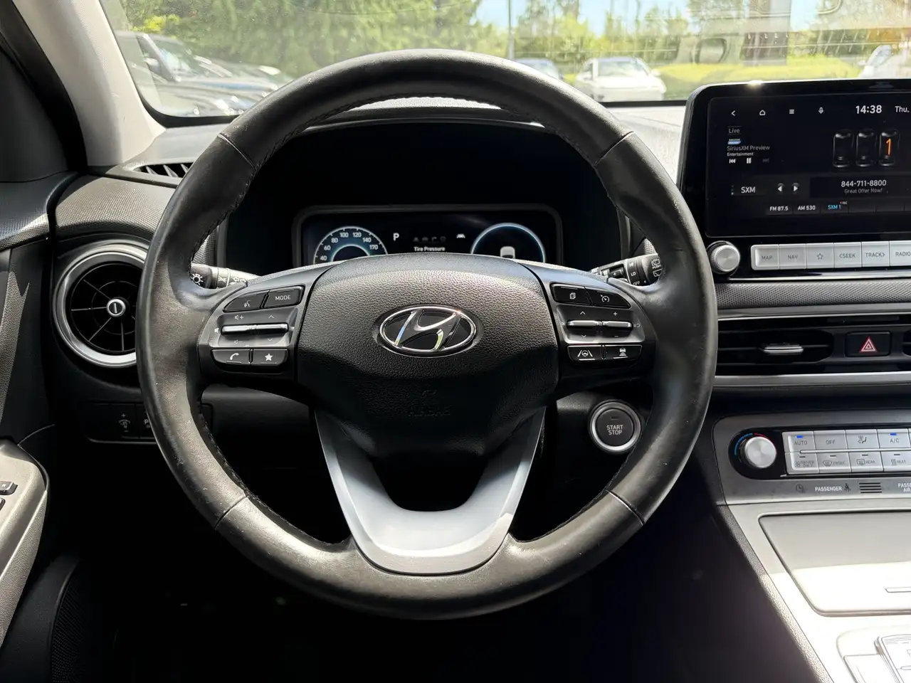 Hyundai KONA снимка Hyundai KONA