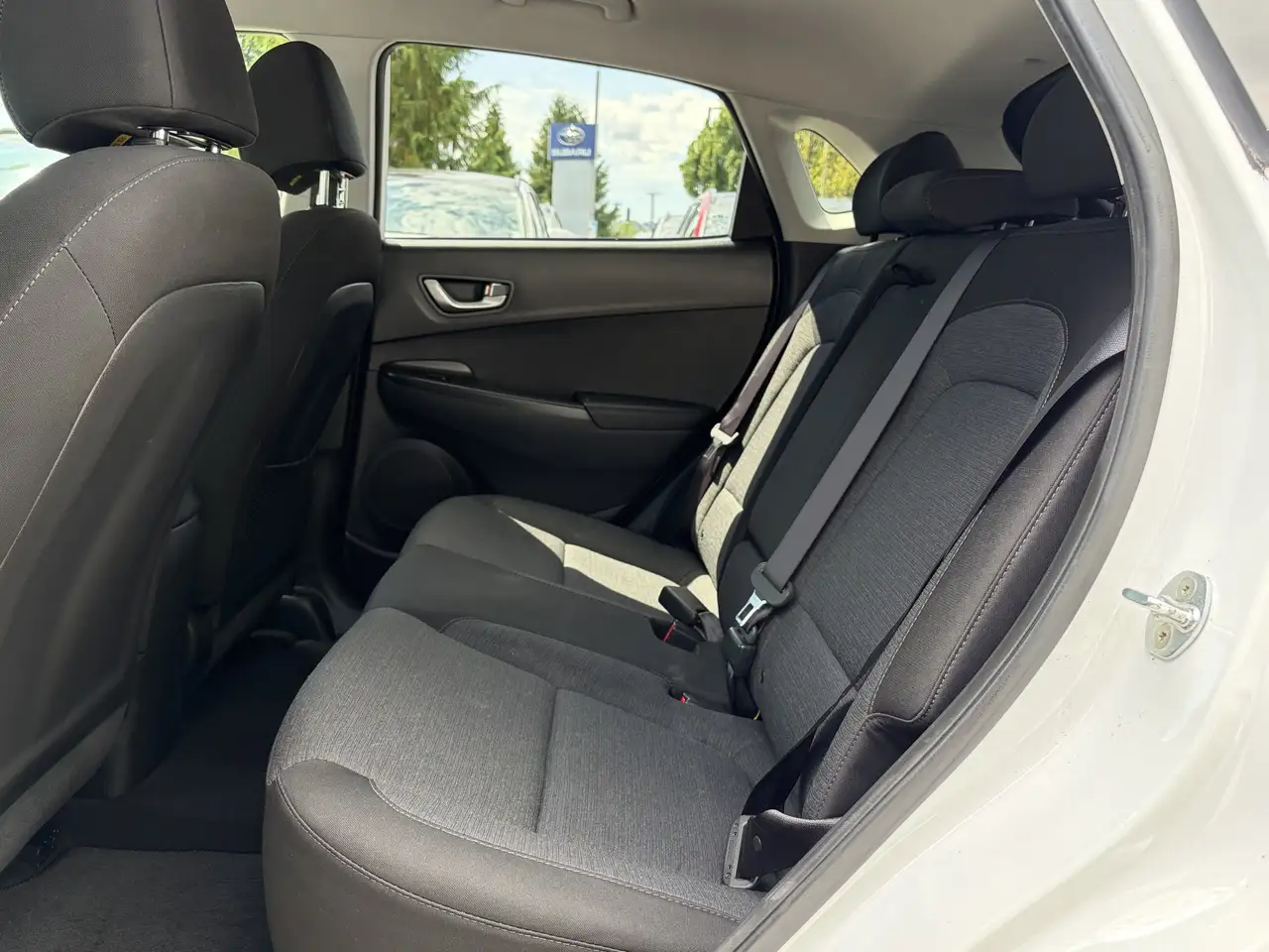 Hyundai KONA снимка Hyundai KONA