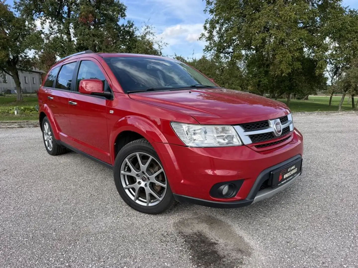 Fiat Freemont Lounge 4WD KLIMA TEMPOMAT R-KAM AHK Rot - 1