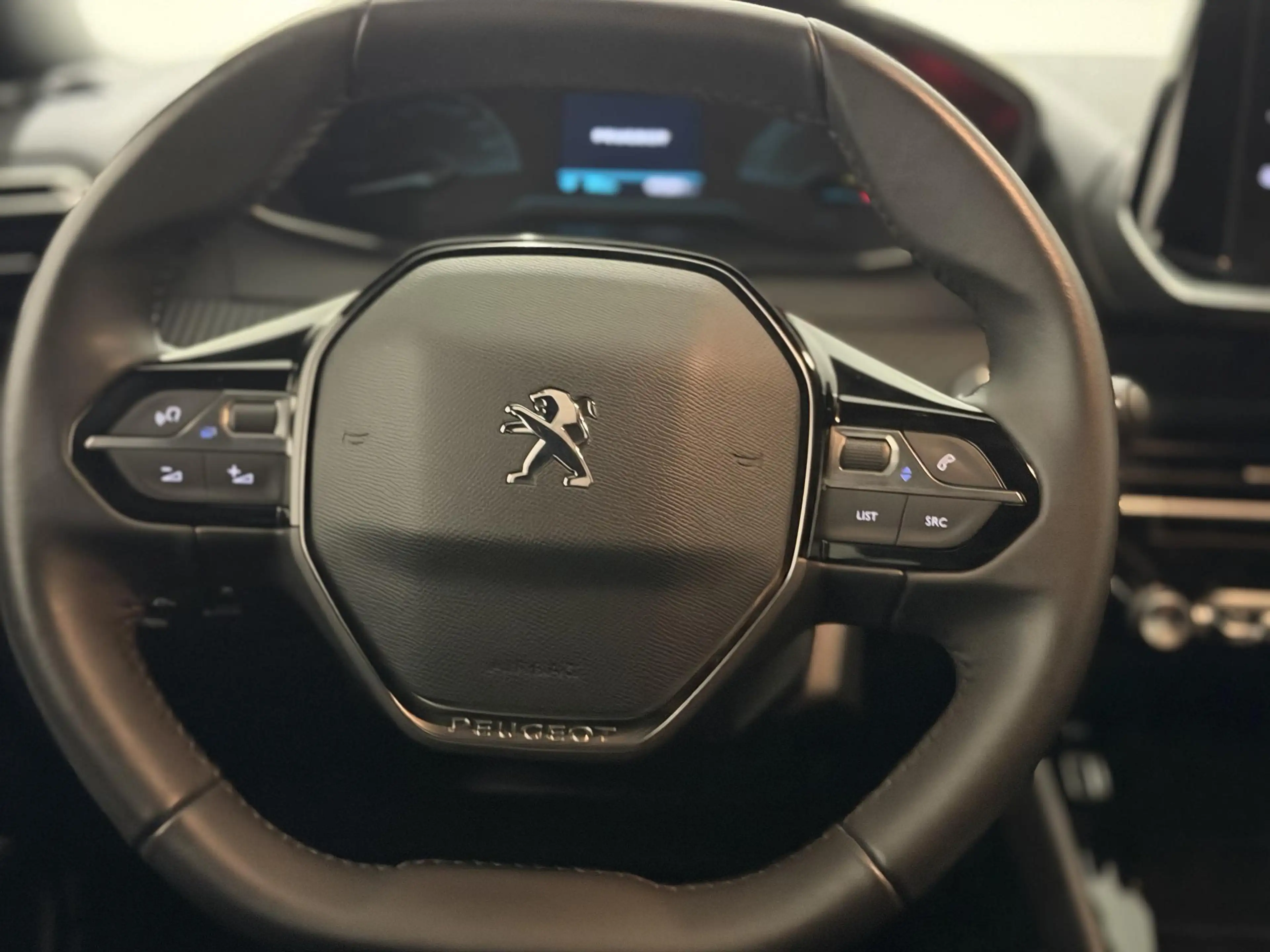 Peugeot e-2008 EV Active 50 kWh | Camera Achter | Navigatie | App — photo 6
