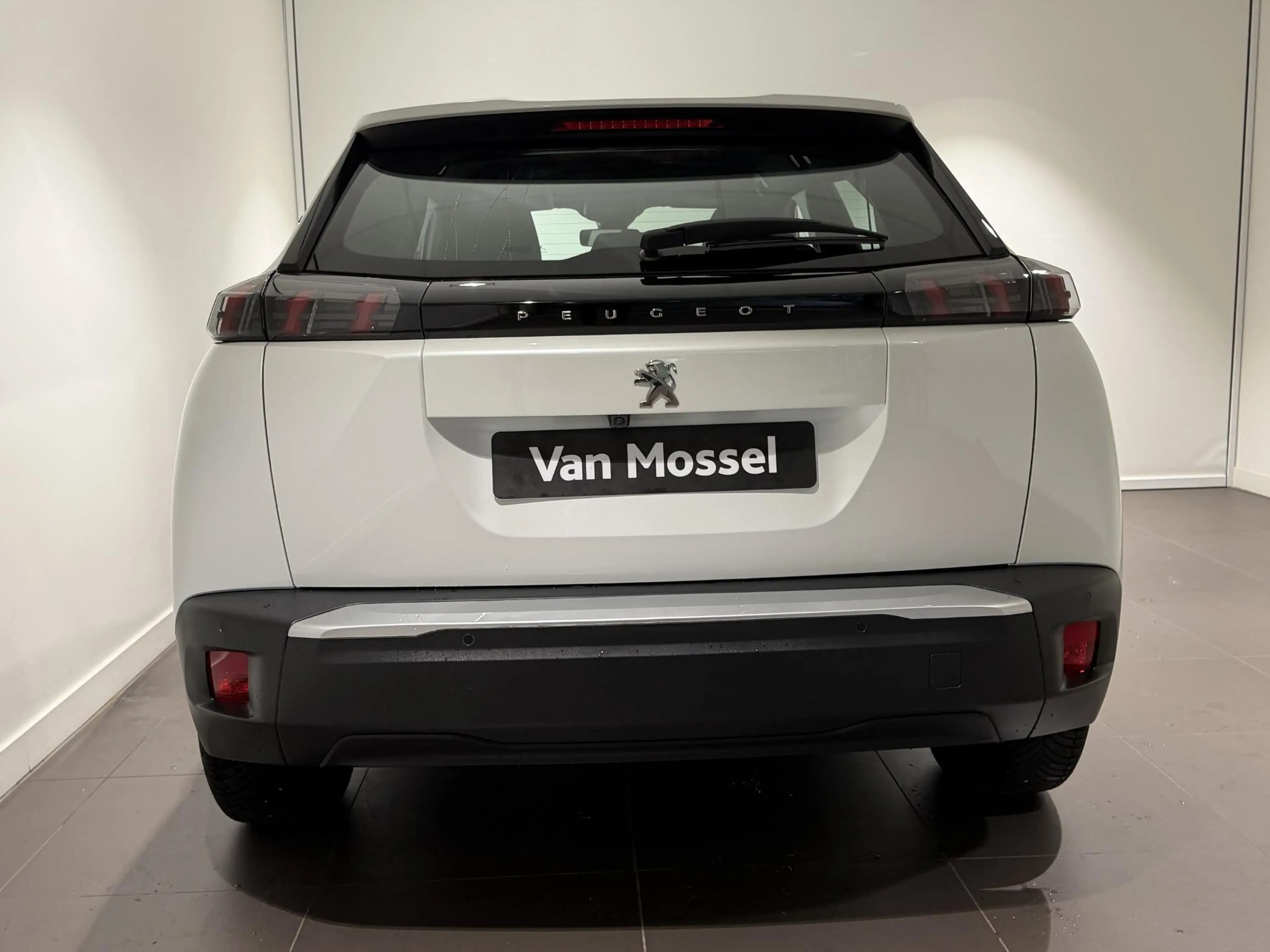 Peugeot e-2008 EV Active 50 kWh | Camera Achter | Navigatie | App — photo 5