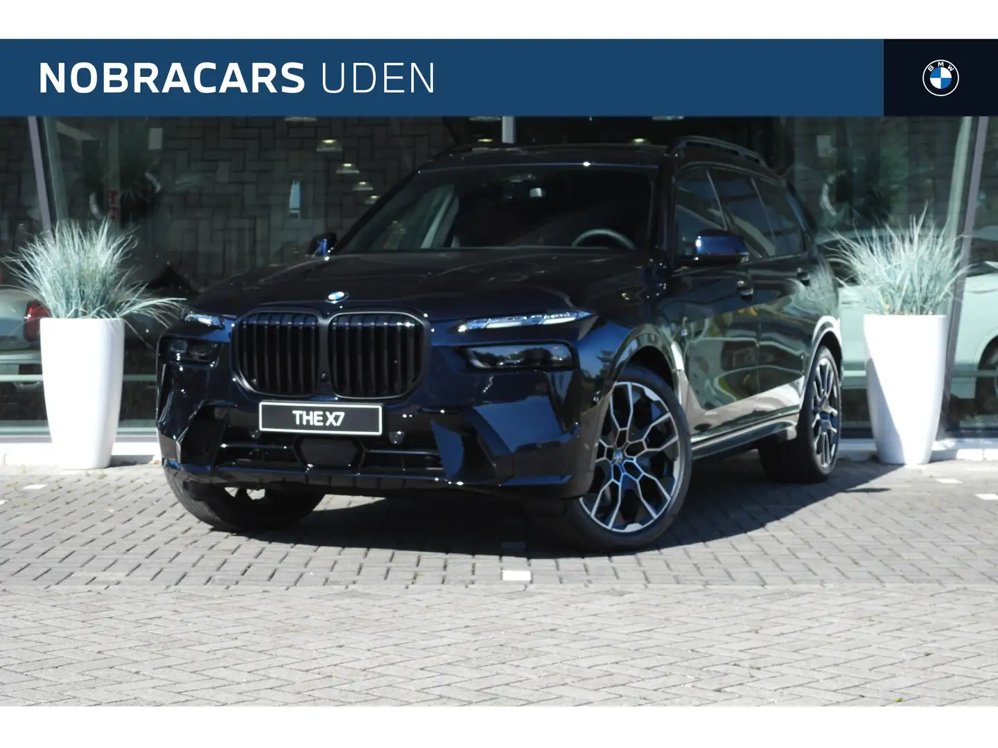 BMW X7 xDrive40i High Executive M Sport Automaat / Panora Zwart - 1