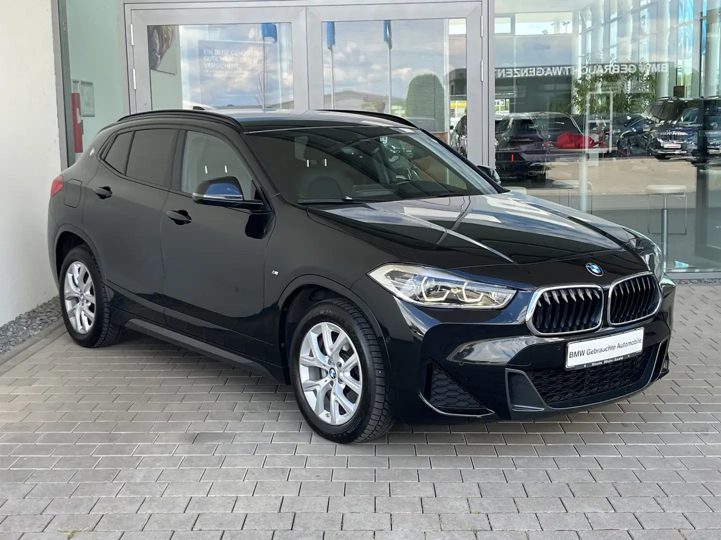 BMW X2 sDrive20i M Sport Navi+.HUD.DriveA.AHK.Tempo Schwarz - 2