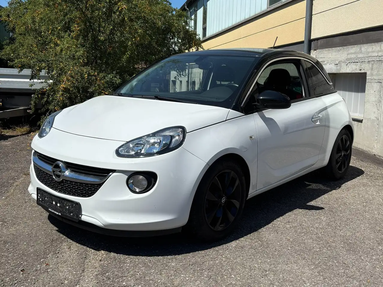 Opel Adam