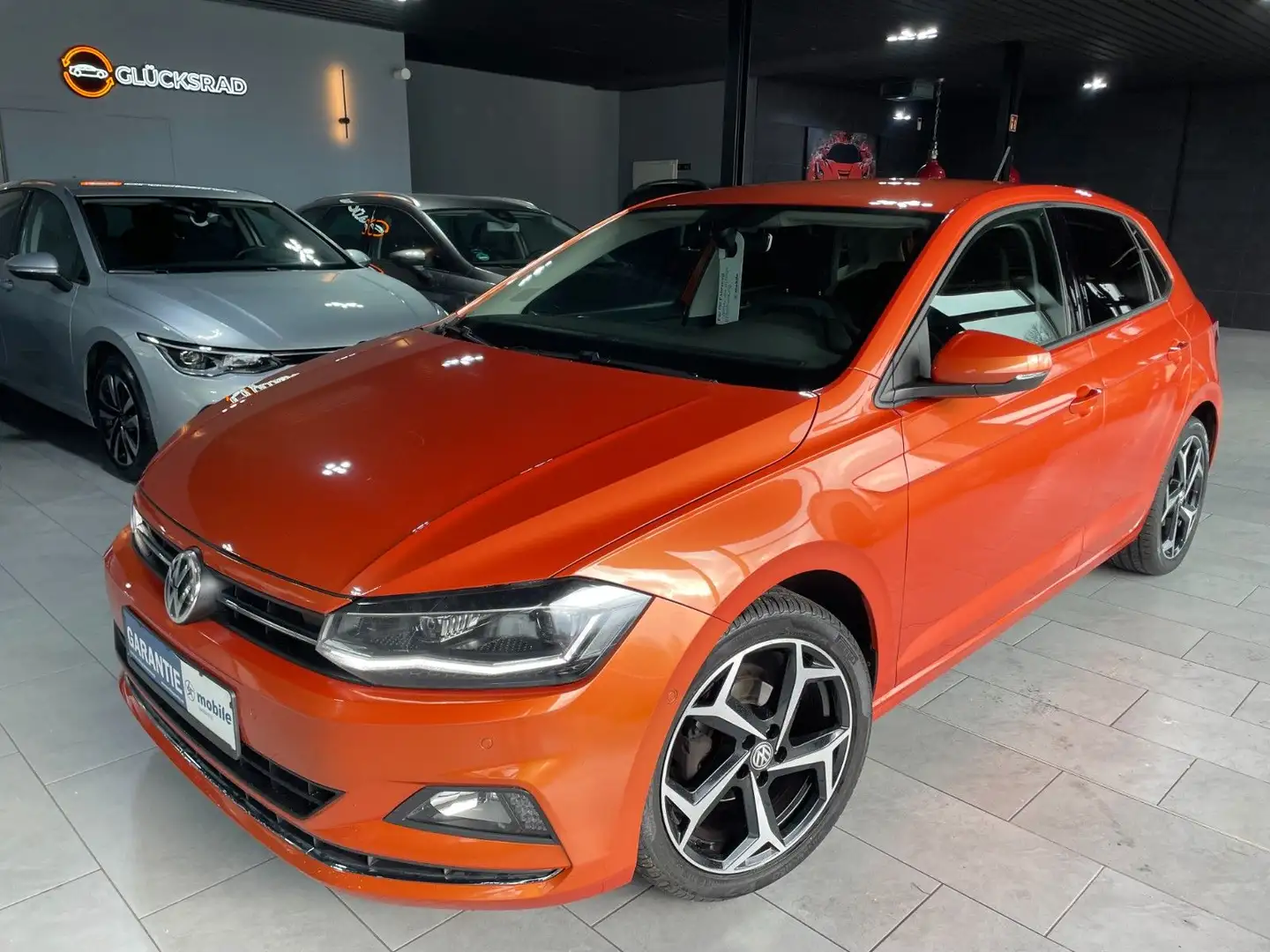 Volkswagen Polo VI Highline DSG LED Kamera Navi Carplay ACC Orange - 1