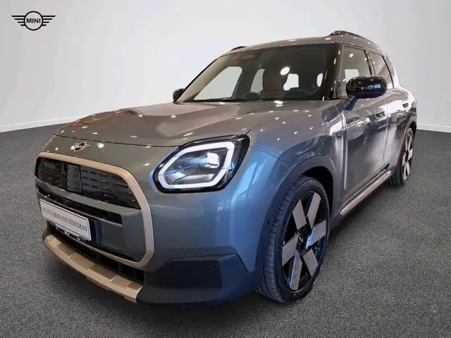 MINI Countryman E Favoured