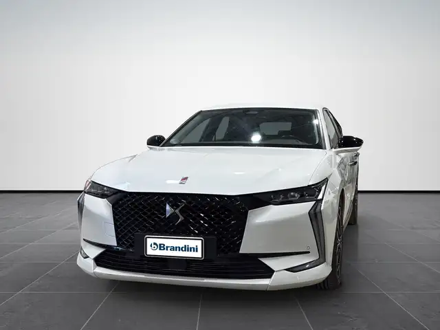 DS Automobiles DS 4 1.5 BlueHDi Performance Line+